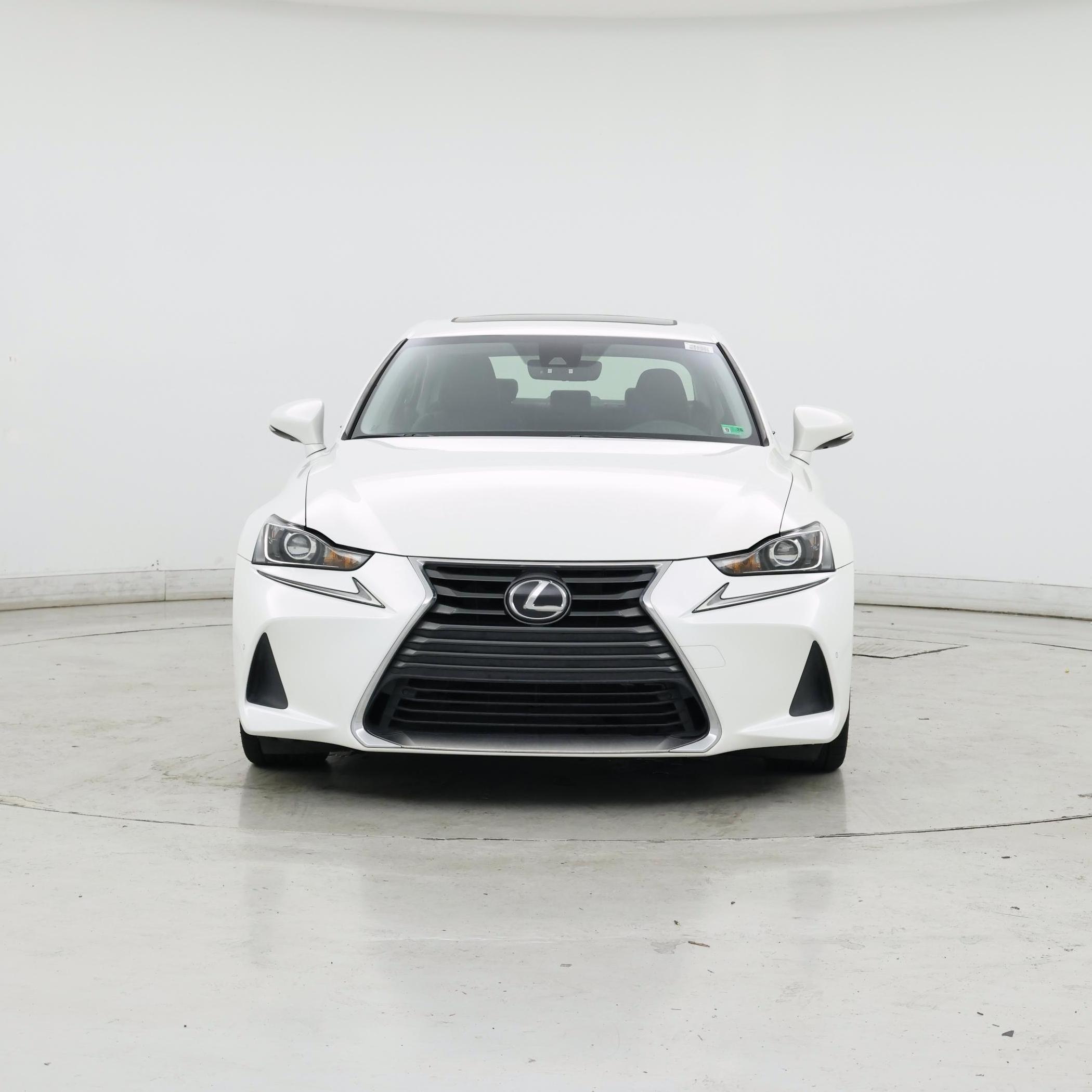 Thumbnail: 2017 Lexus IS - 5