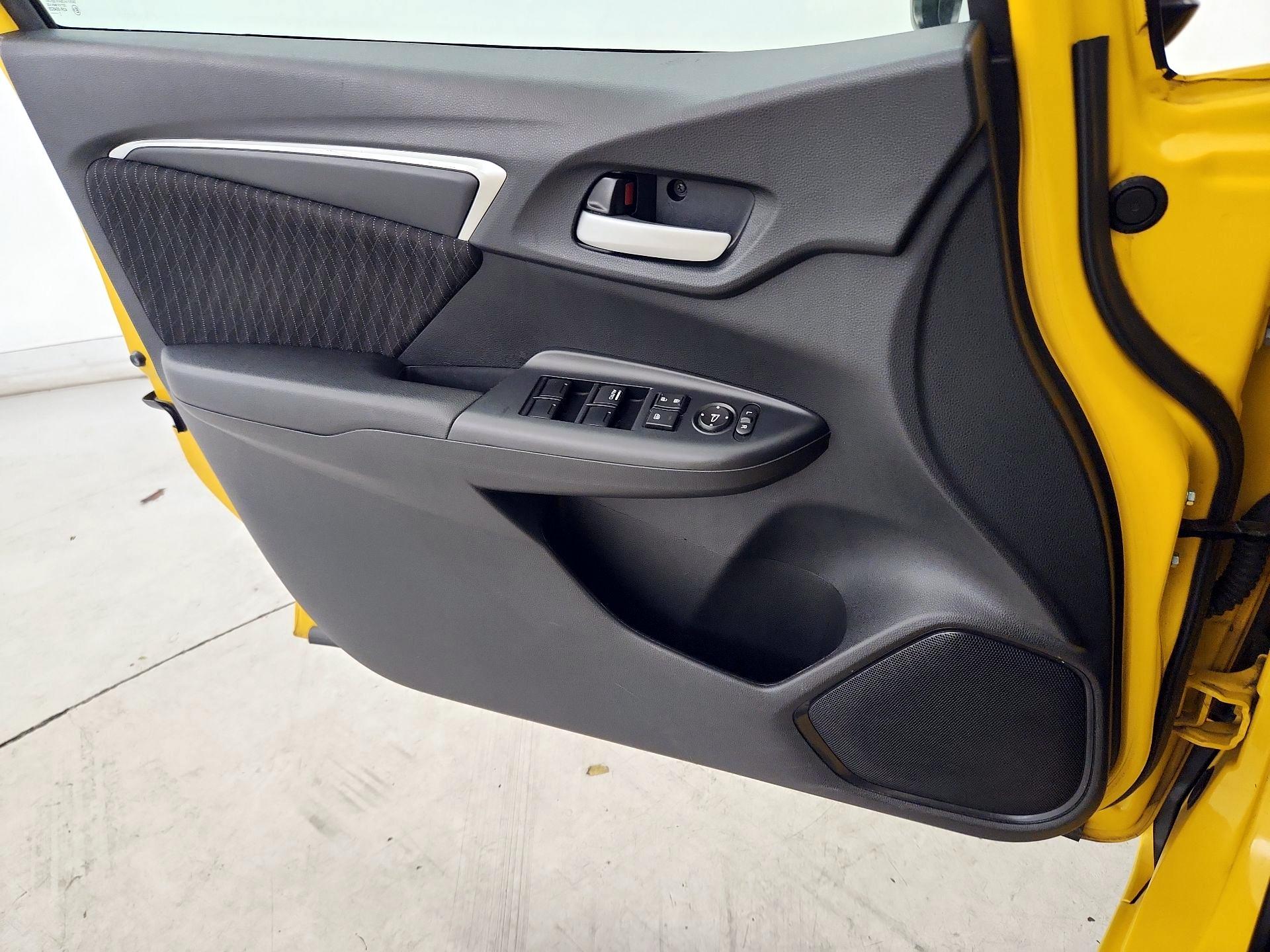 Thumbnail: 2018 Honda Fit - 12