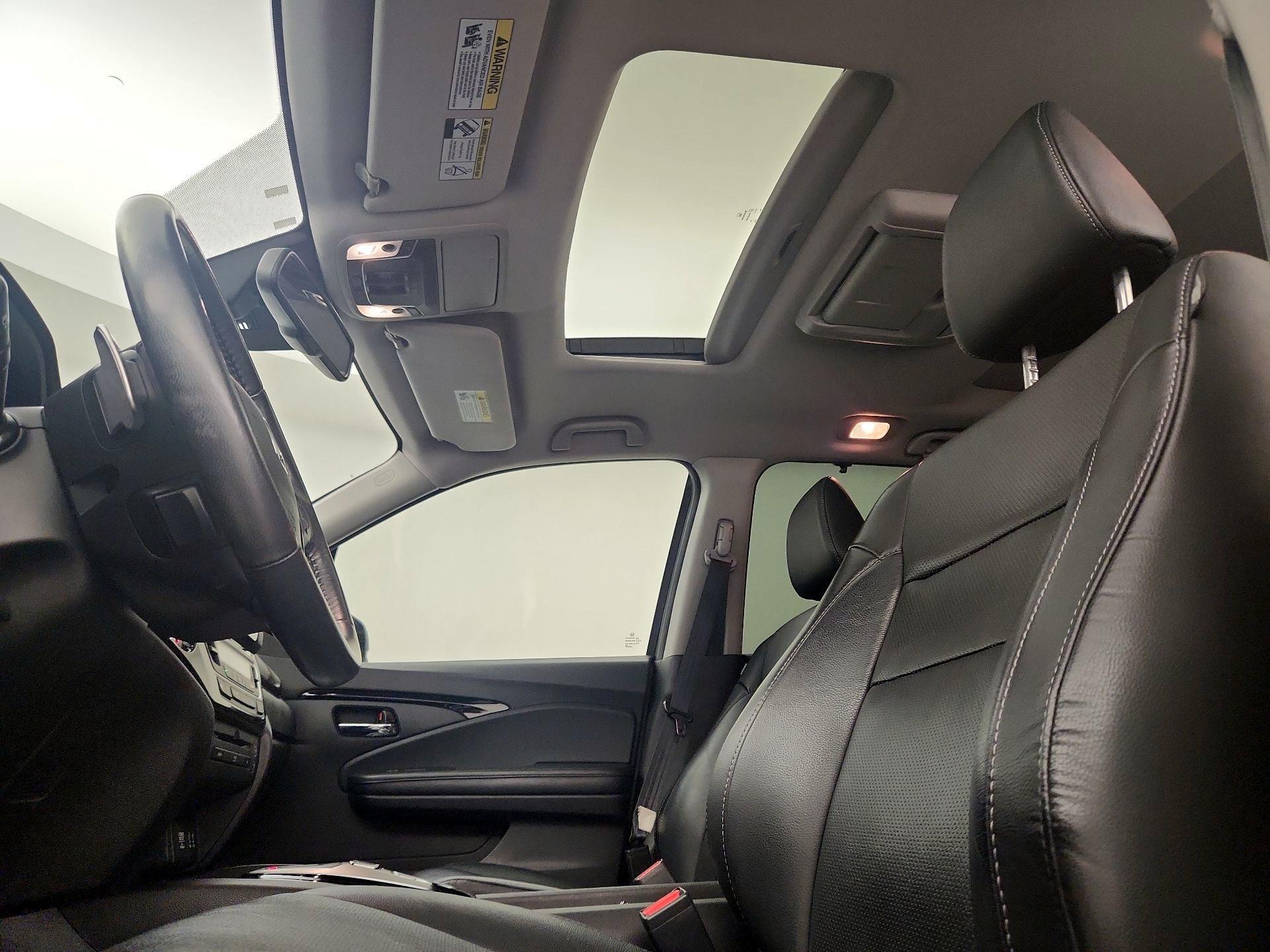 Thumbnail: 2016 Honda Pilot - 19