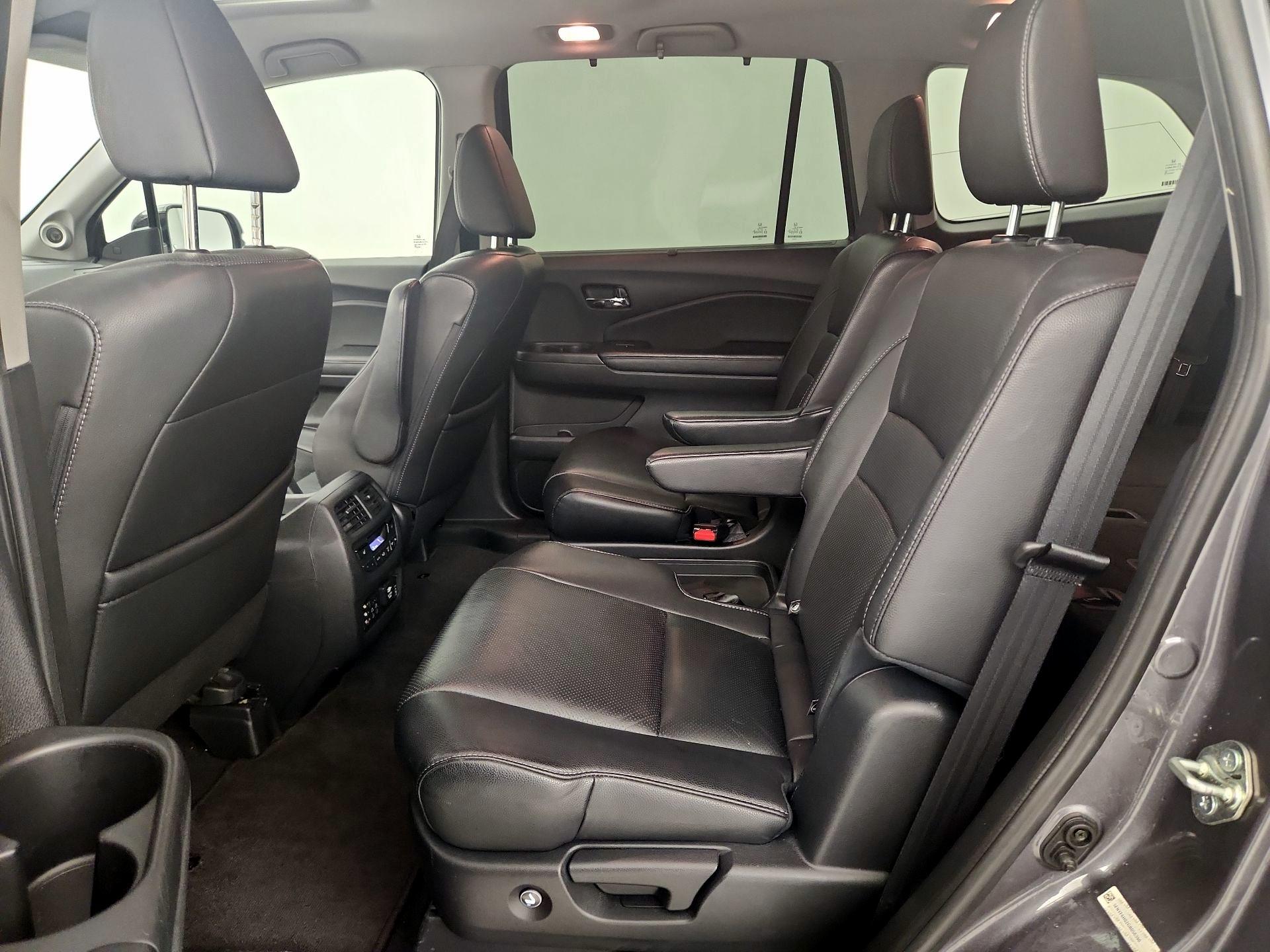Thumbnail: 2016 Honda Pilot - 20
