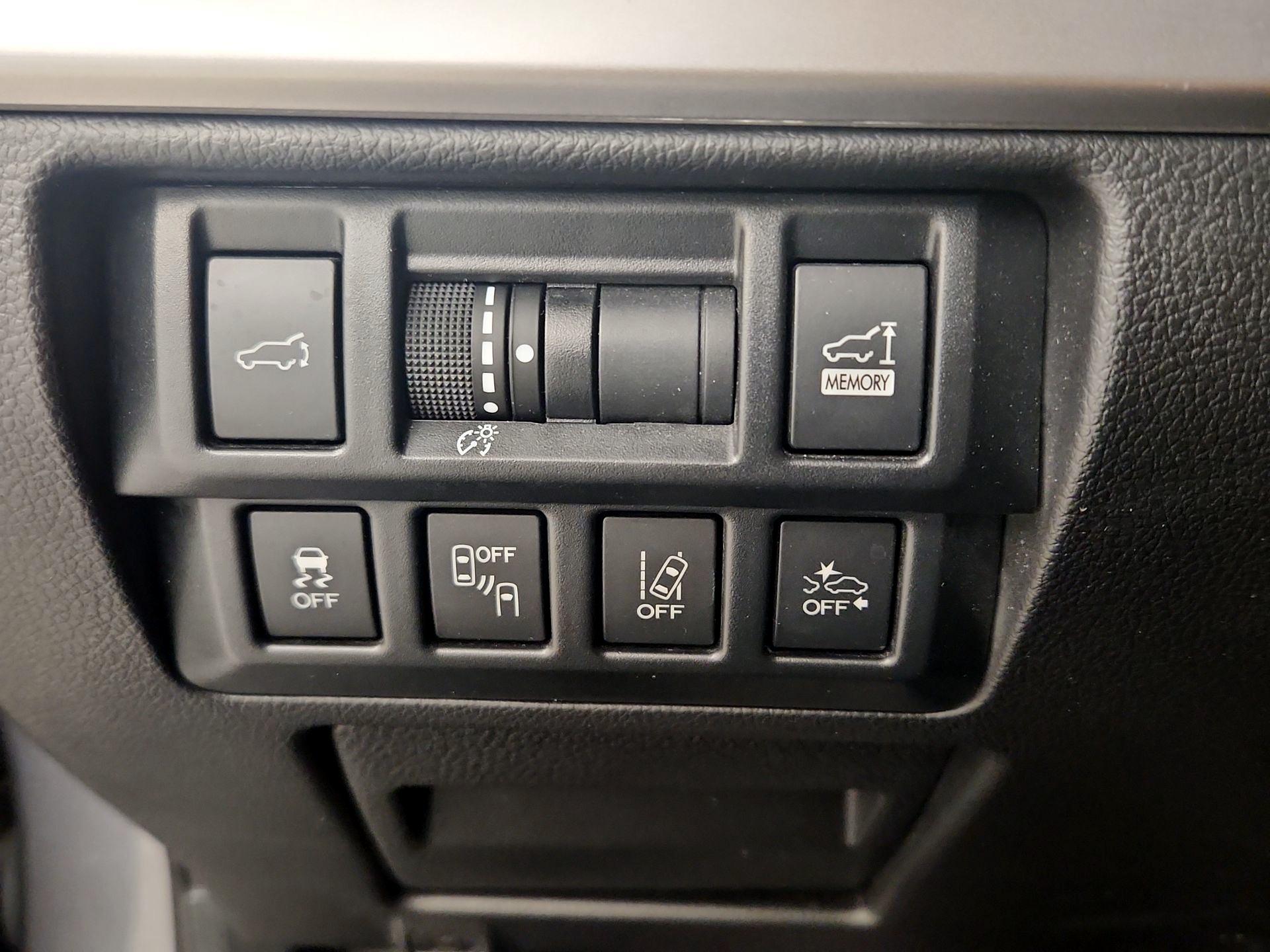 Thumbnail: 2018 Subaru Outback - 13