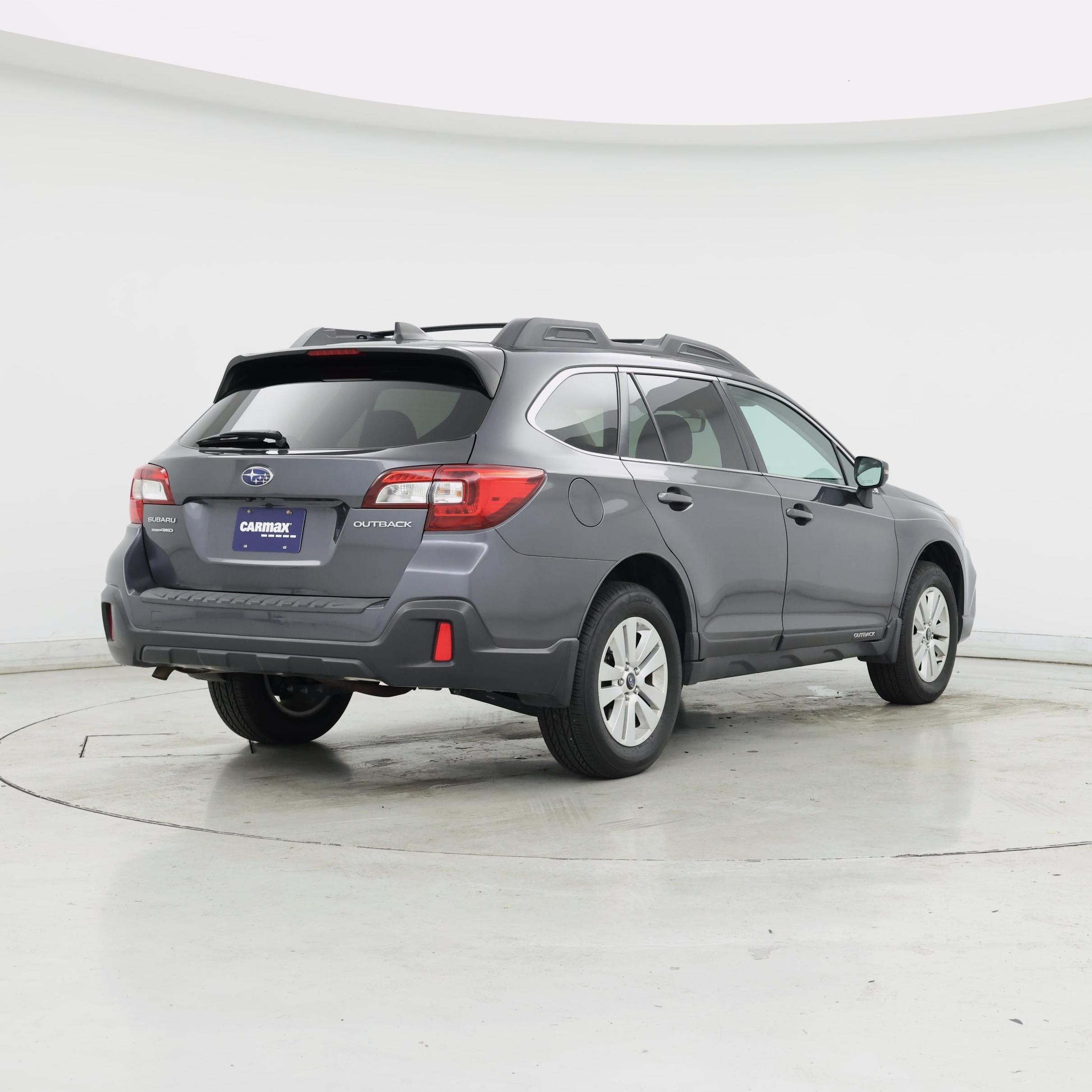 Thumbnail: 2018 Subaru Outback - 8
