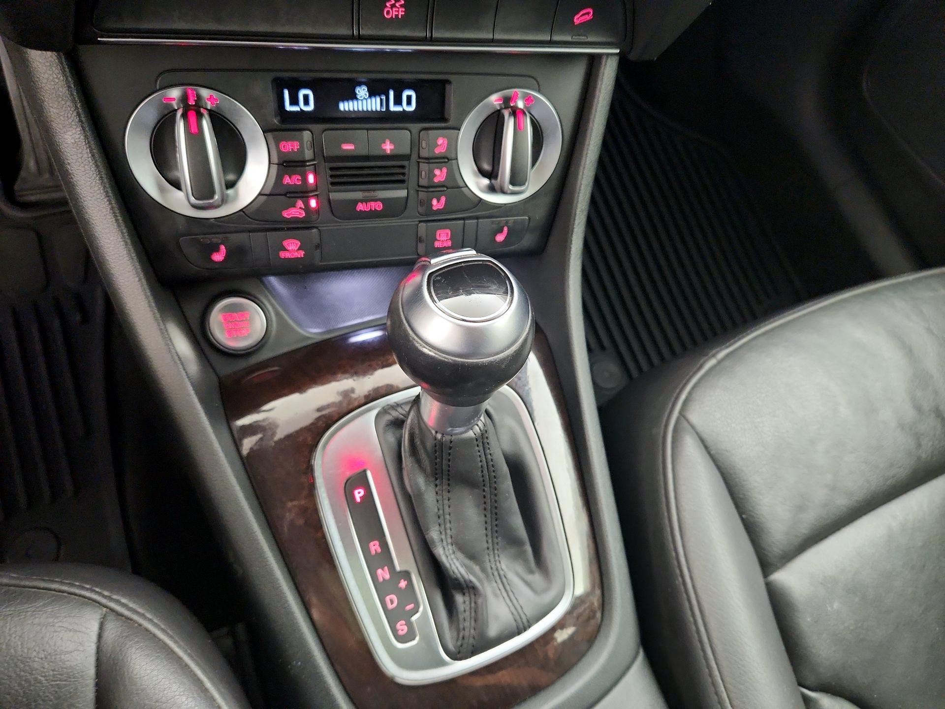 Thumbnail: 2015 Audi Q3 - 16