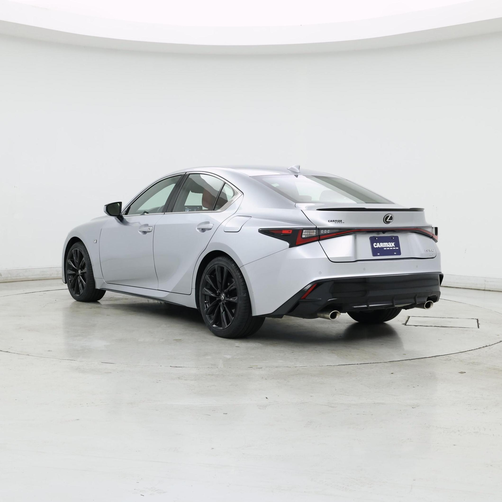 Thumbnail: 2022 Lexus IS - 2