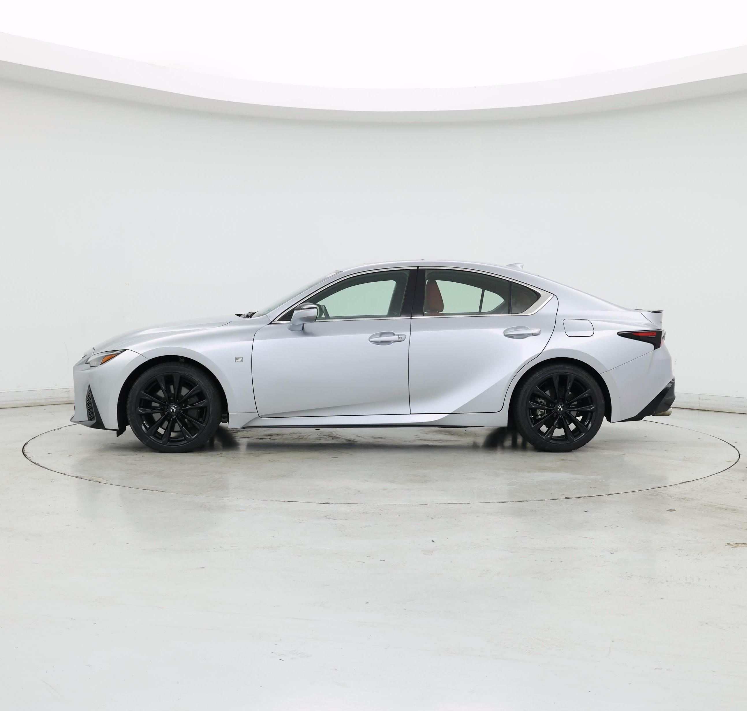 Thumbnail: 2022 Lexus IS - 3