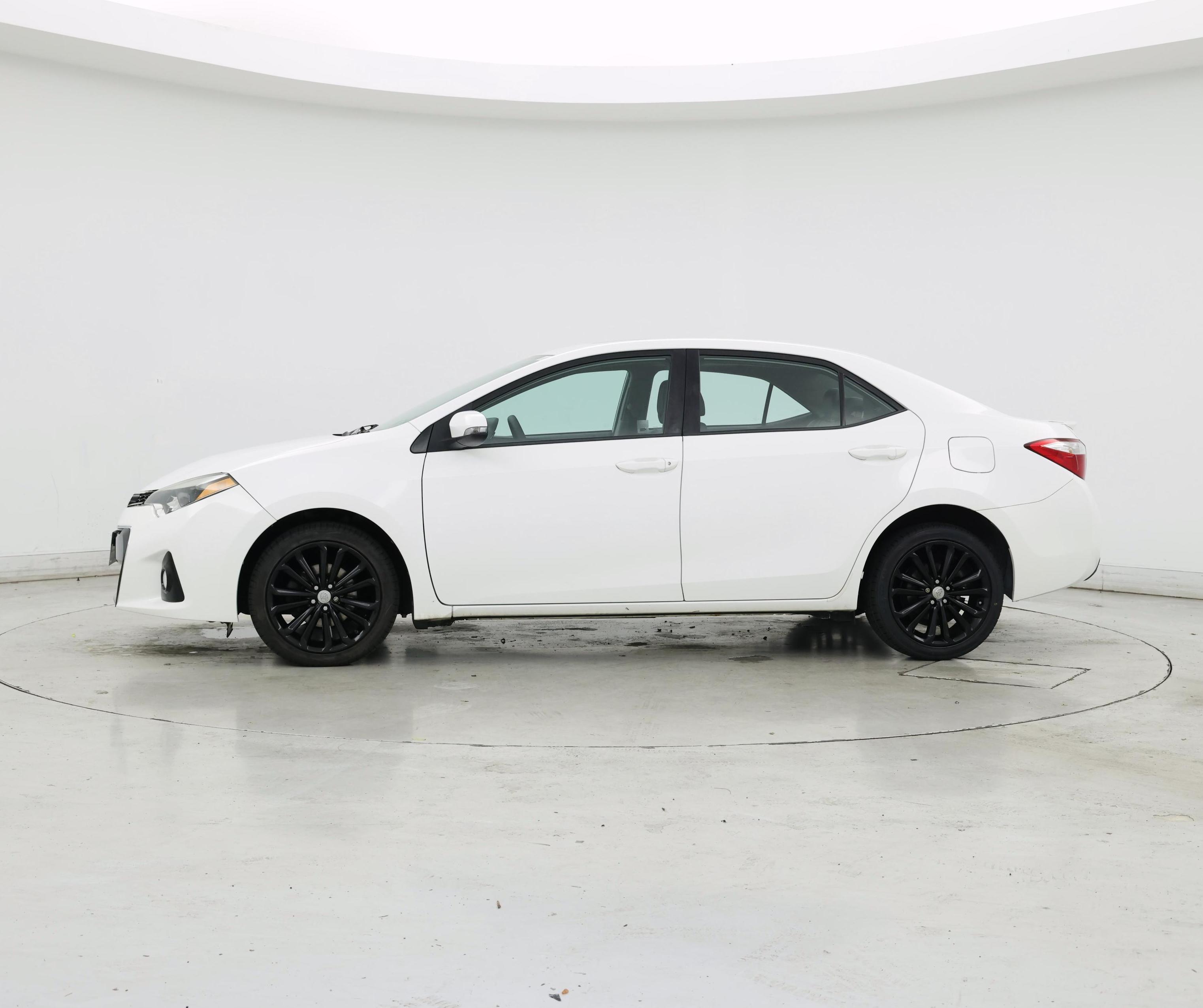 Thumbnail: 2015 Toyota Corolla - 3