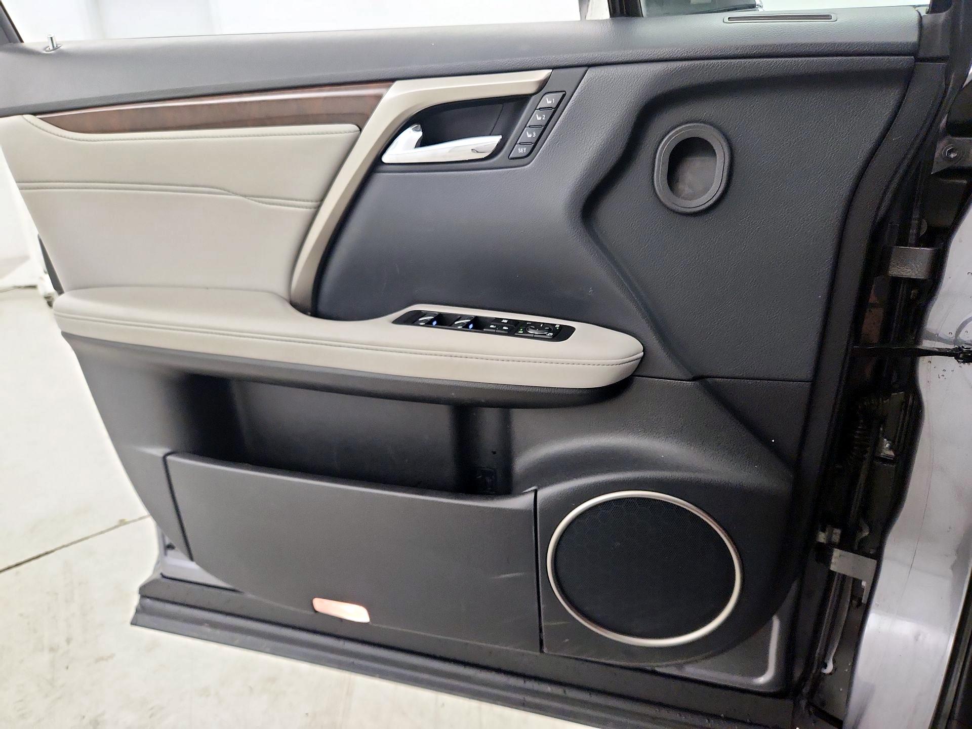 Thumbnail: 2019 Lexus RX - 12