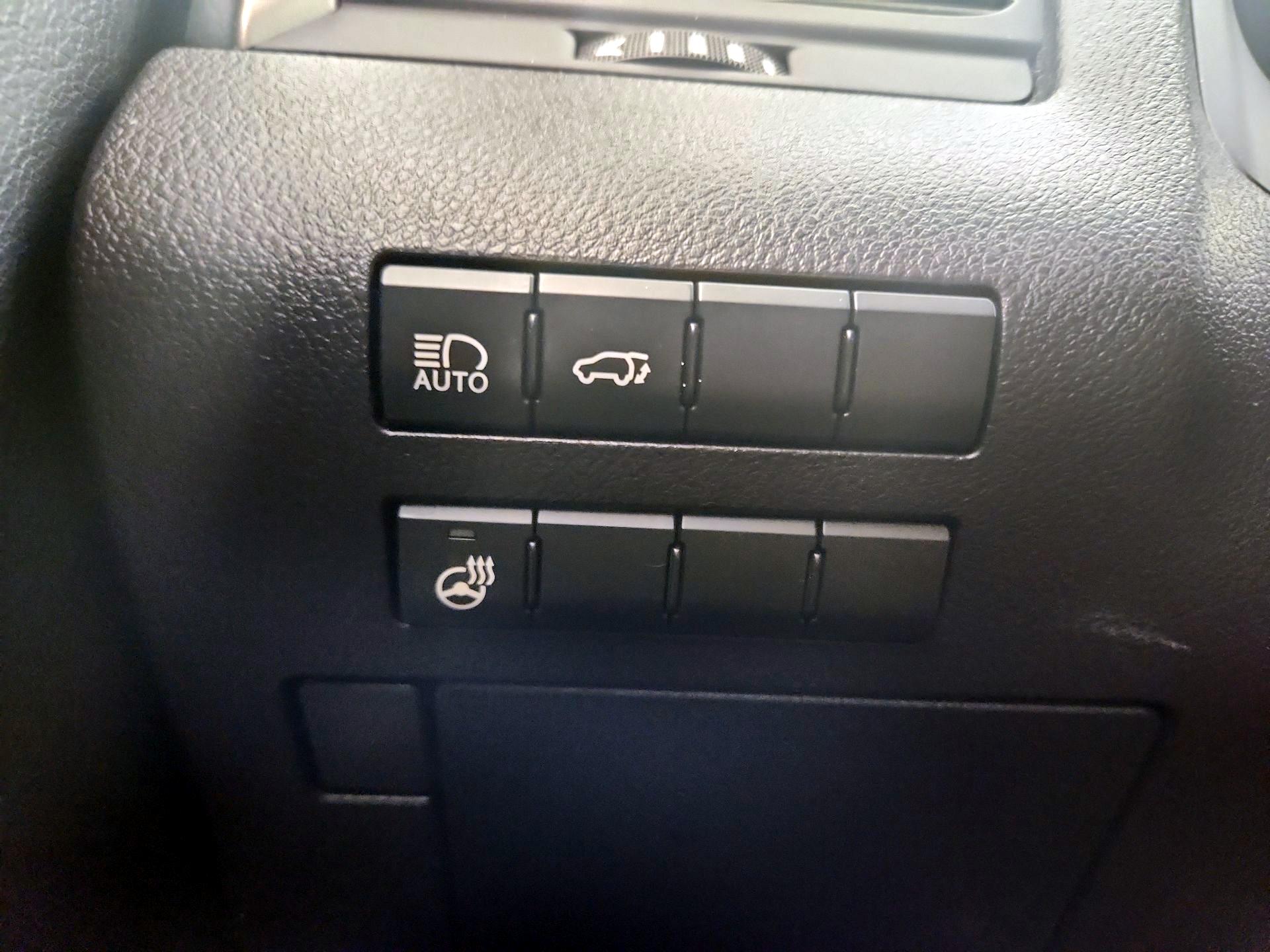 Thumbnail: 2019 Lexus RX - 13