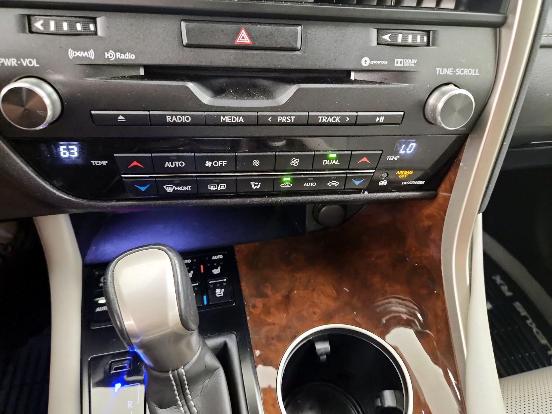 Thumbnail: 2019 Lexus RX - 17