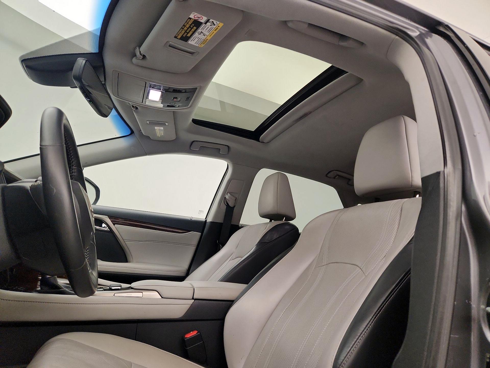 Thumbnail: 2019 Lexus RX - 20