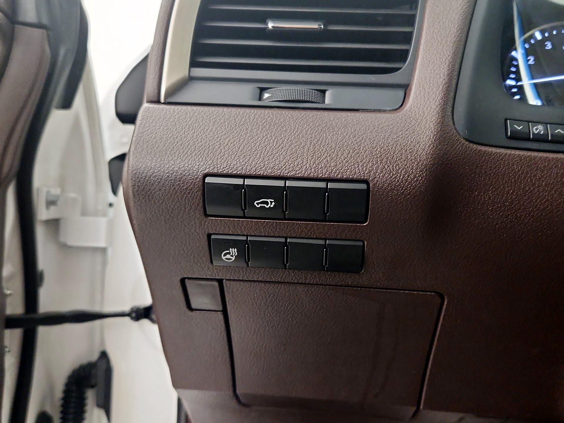 Thumbnail: 2016 Lexus RX - 13