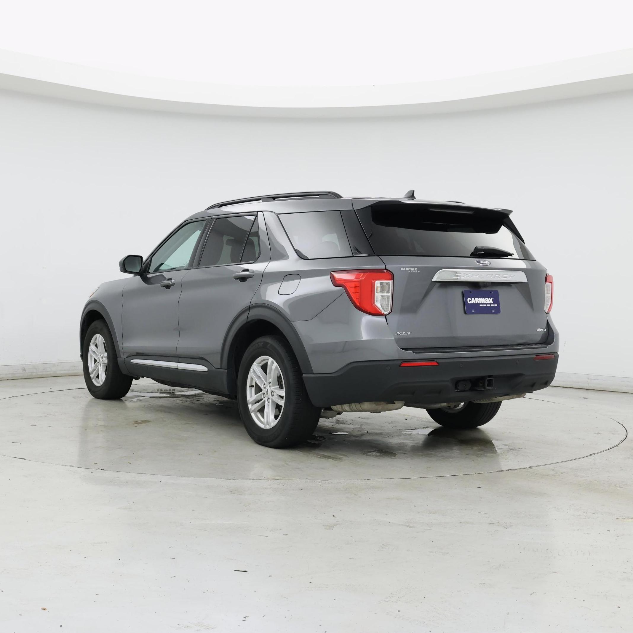 Thumbnail: 2022 Ford Explorer - 2