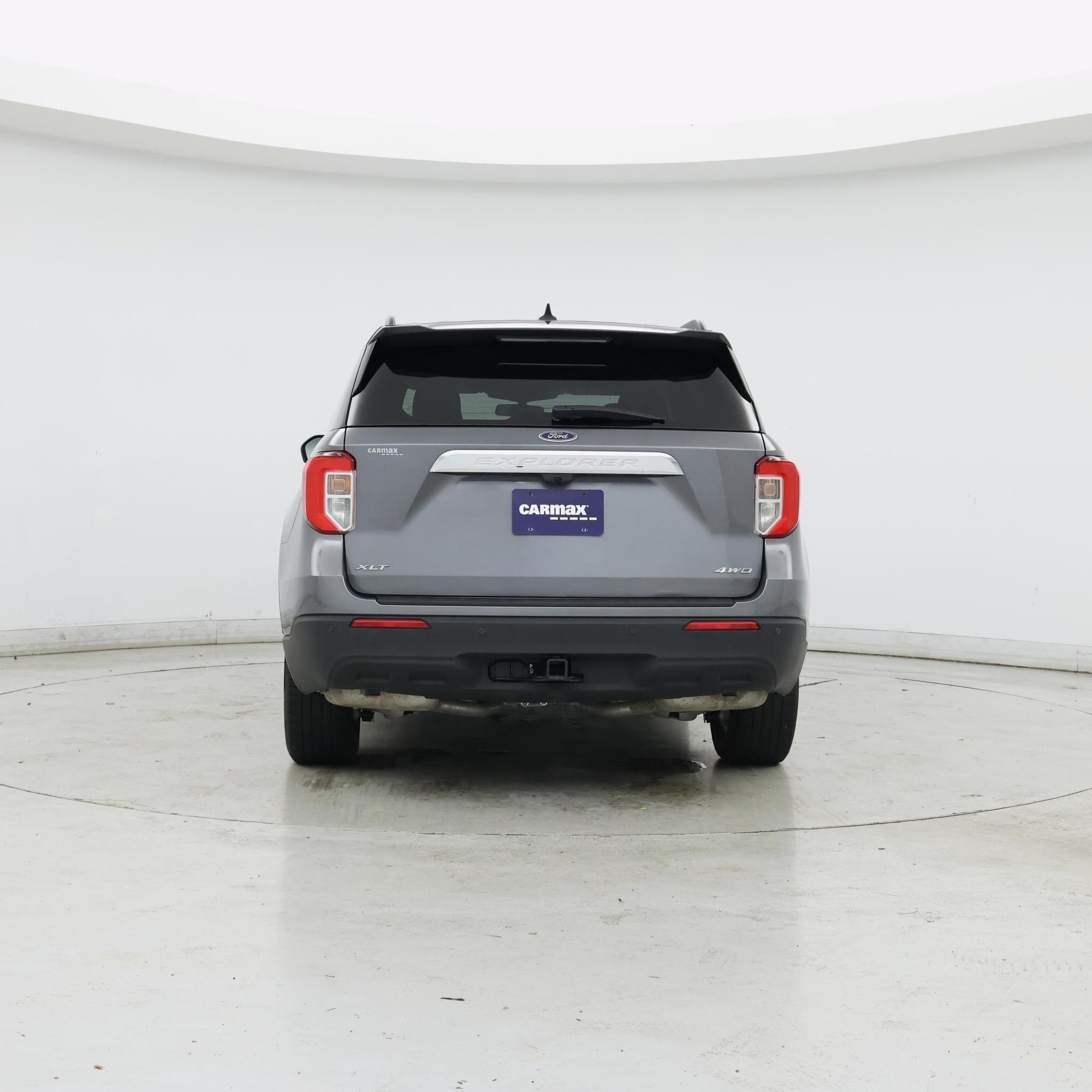 Thumbnail: 2022 Ford Explorer - 6