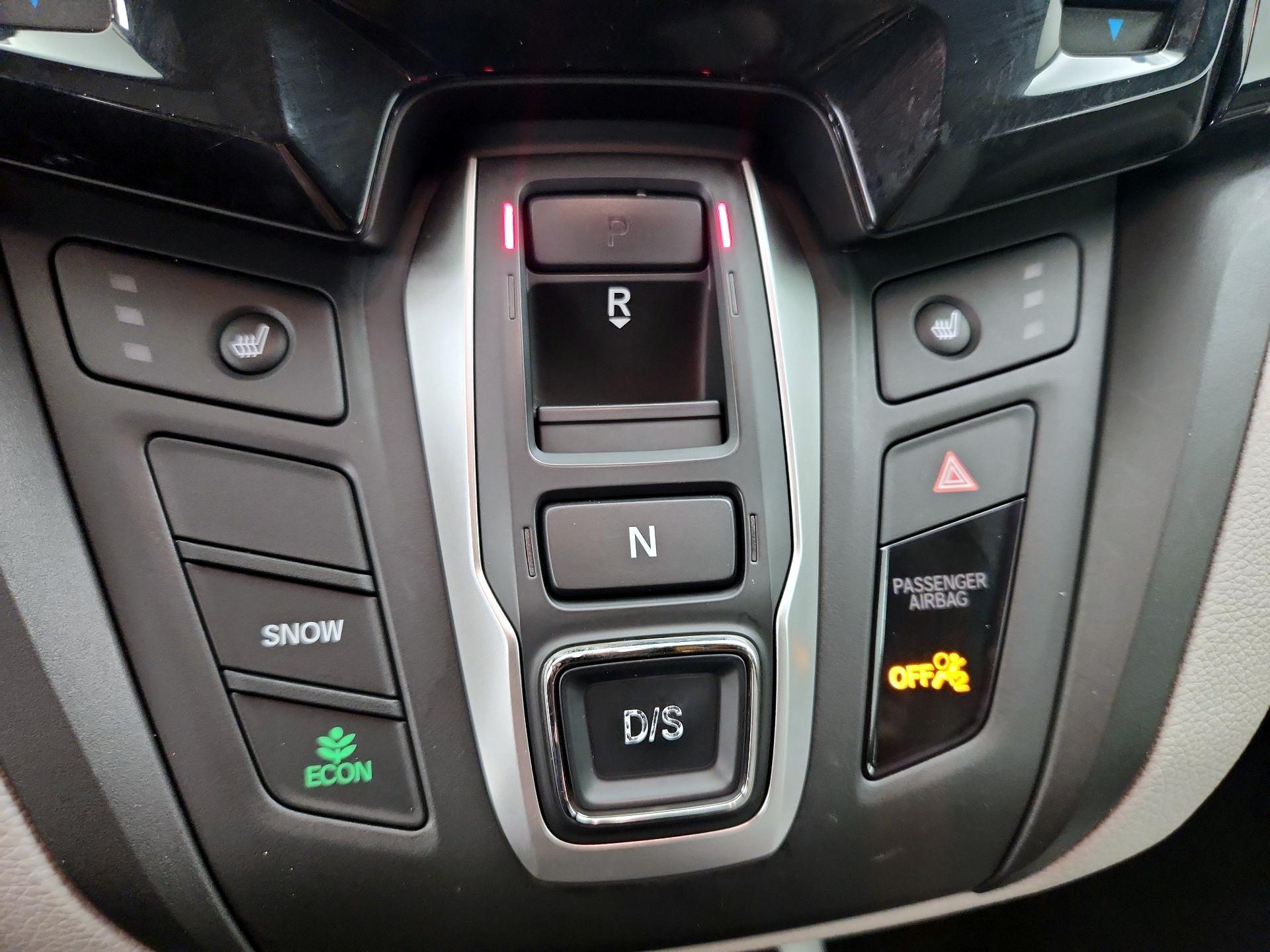 Thumbnail: 2019 Honda Odyssey - 17