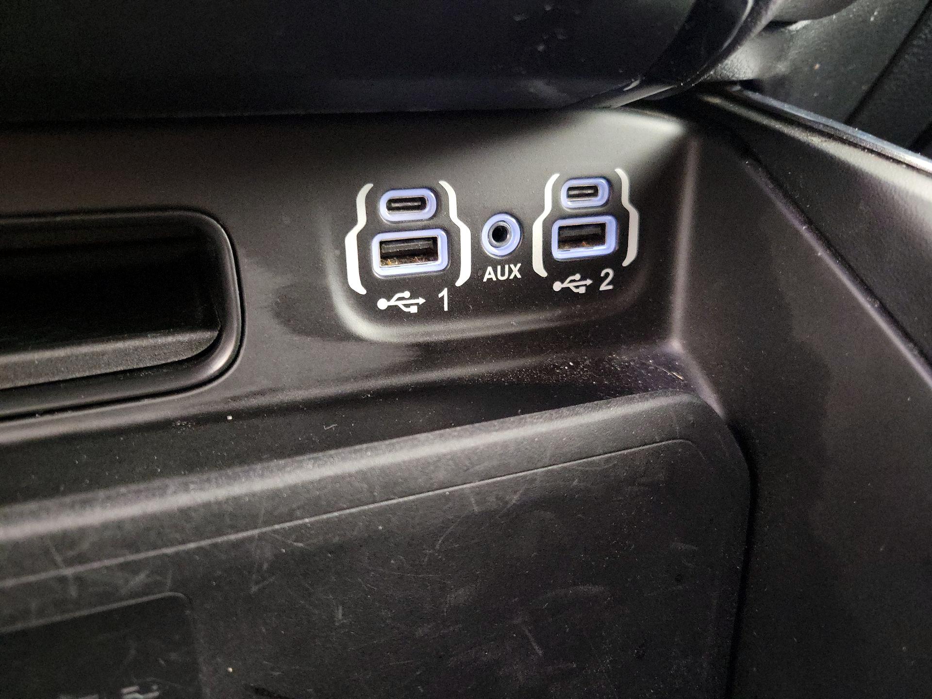 Thumbnail: 2021 RAM 1500 - 18