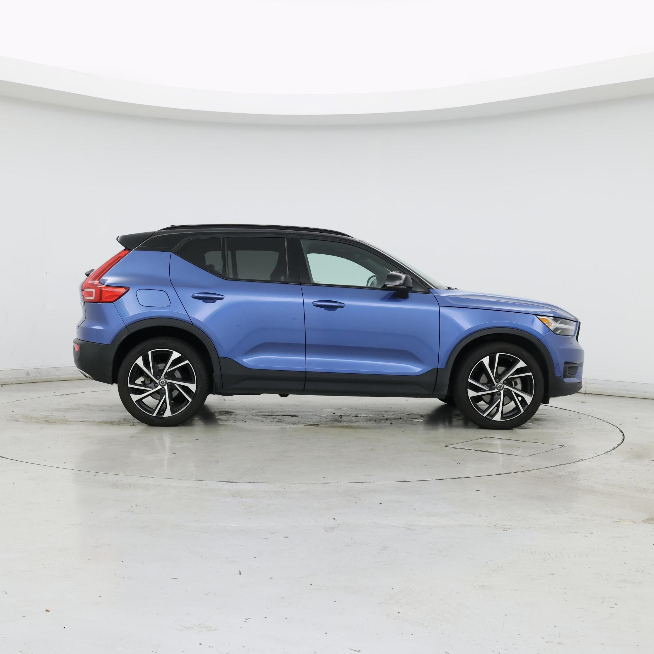 Thumbnail: 2020 Volvo XC40 - 7