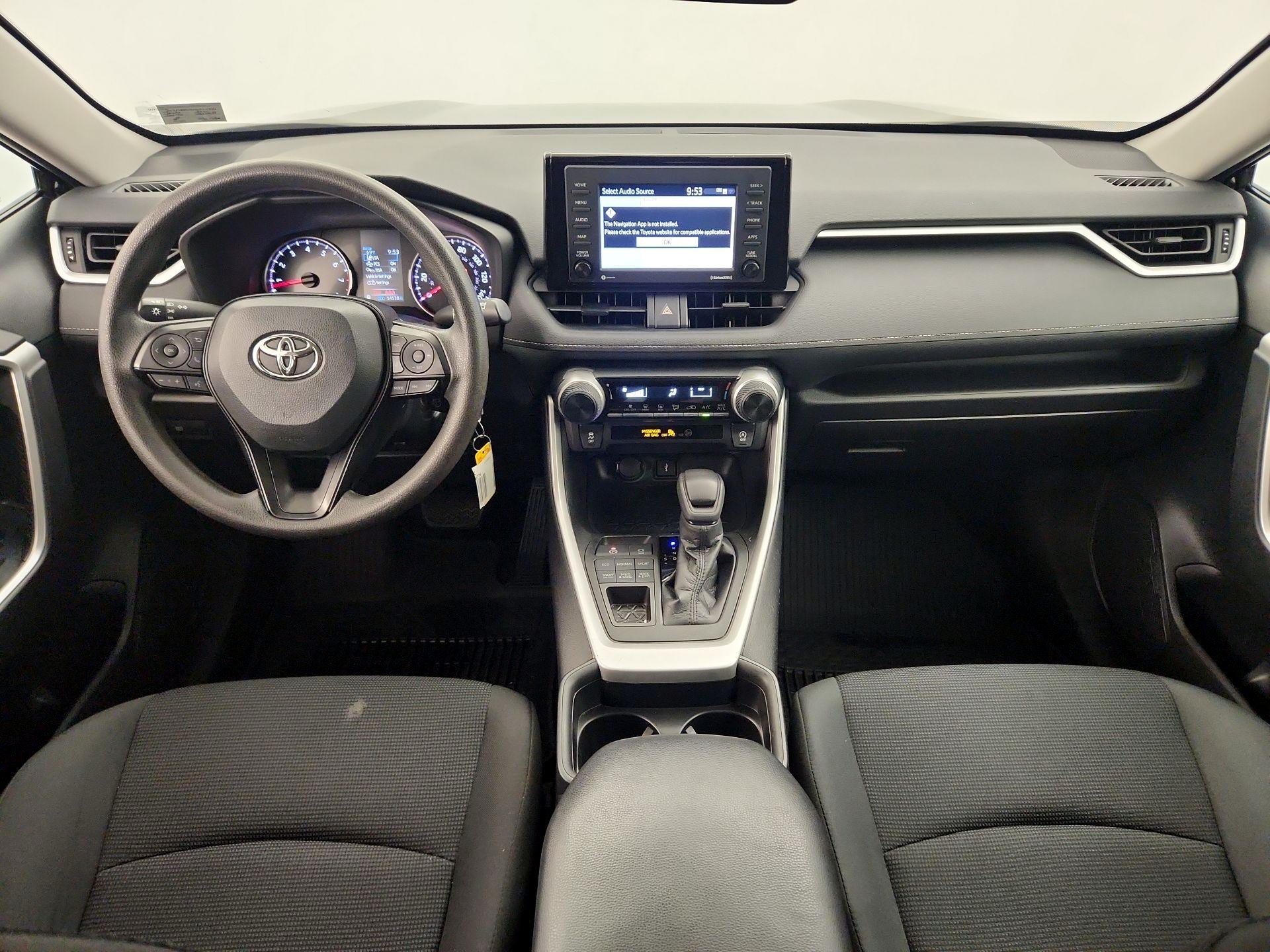 Thumbnail: 2021 Toyota RAV4 - 9