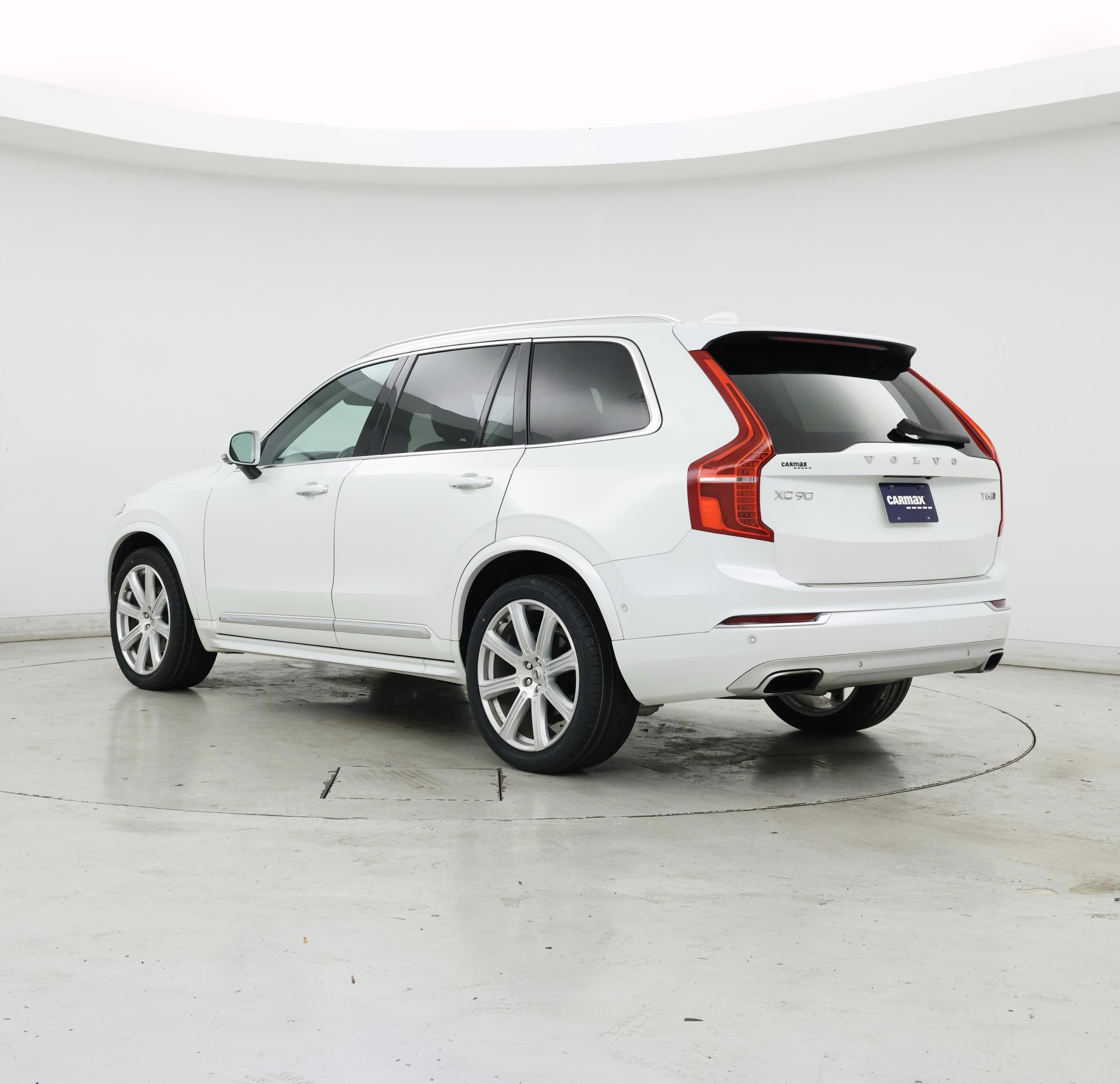 Thumbnail: 2019 Volvo XC90 - 2