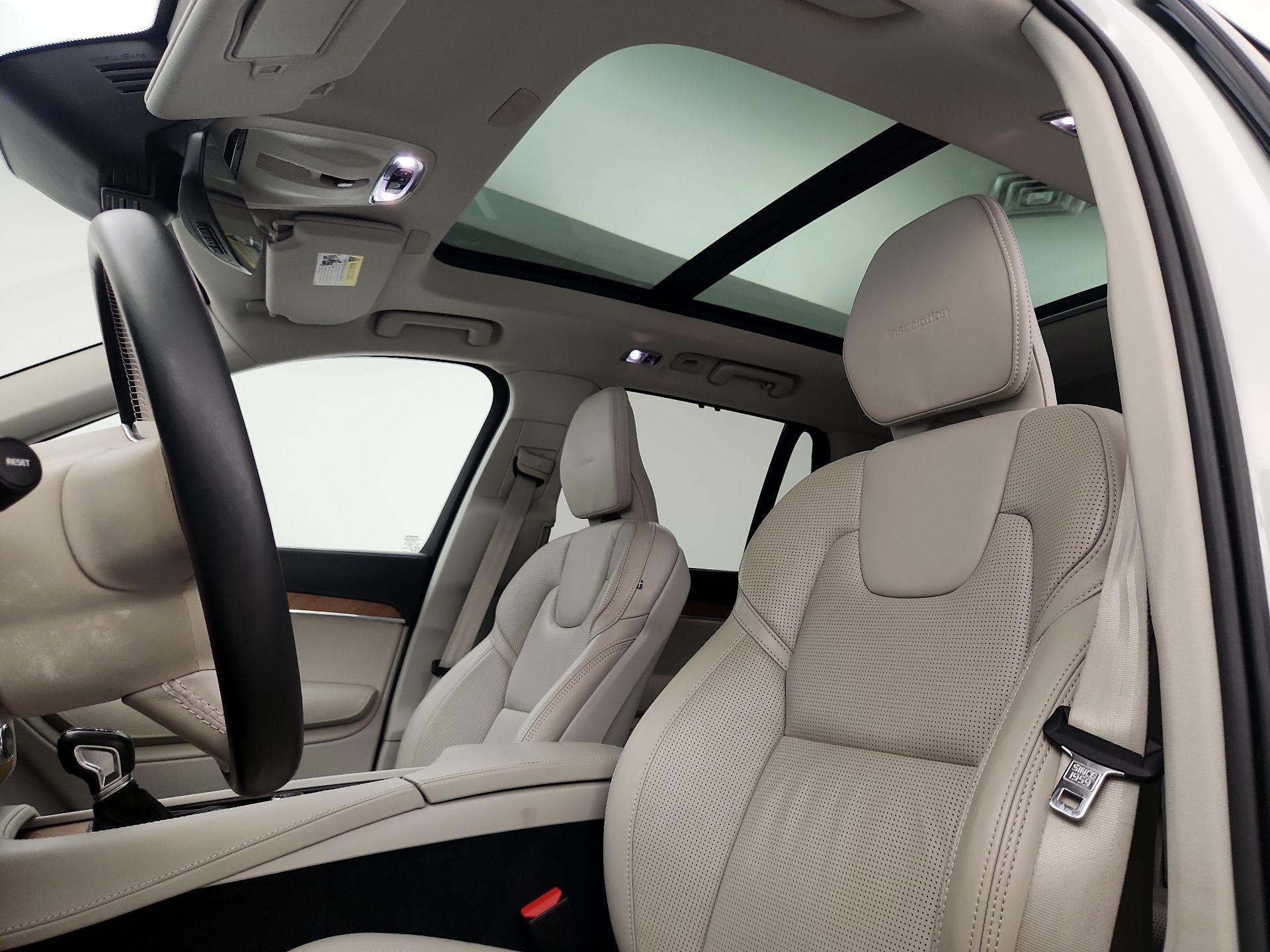 Thumbnail: 2019 Volvo XC90 - 20
