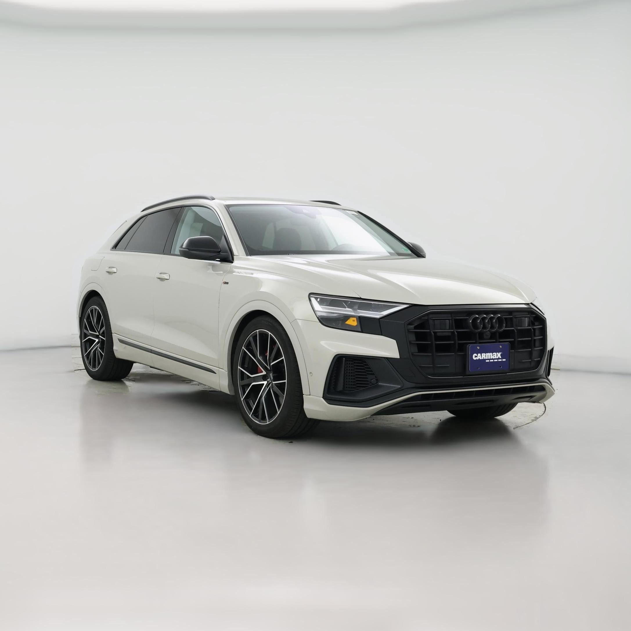 Thumbnail: 2020 Audi Q8 - 1
