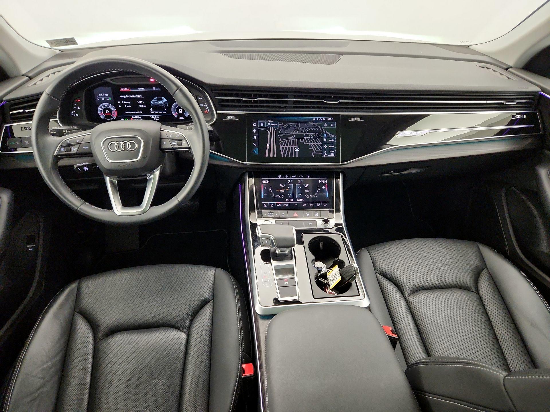 Thumbnail: 2020 Audi Q8 - 9