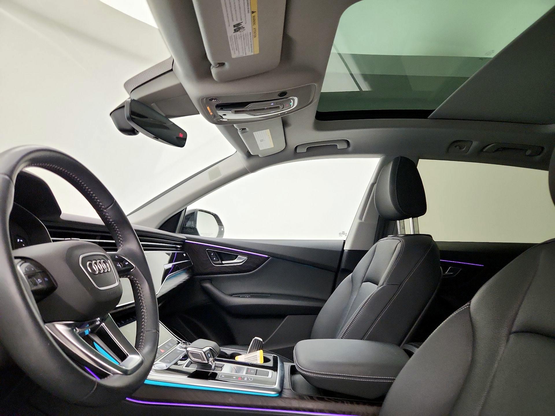 Thumbnail: 2020 Audi Q8 - 20