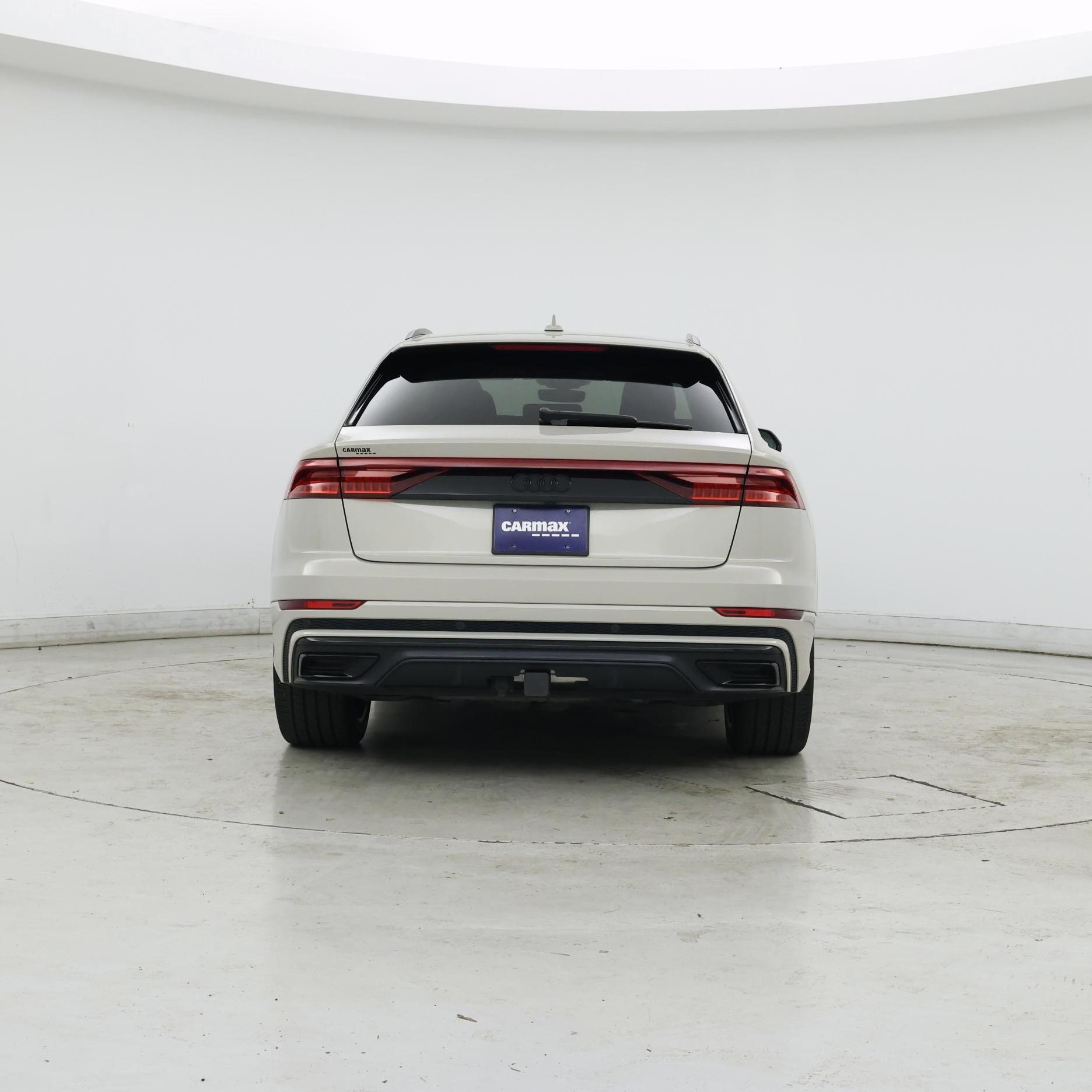 Thumbnail: 2020 Audi Q8 - 6