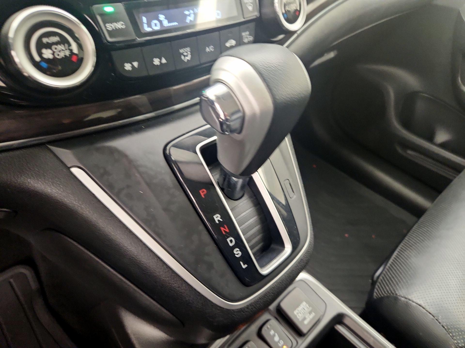 Thumbnail: 2016 Honda CR-V - 17
