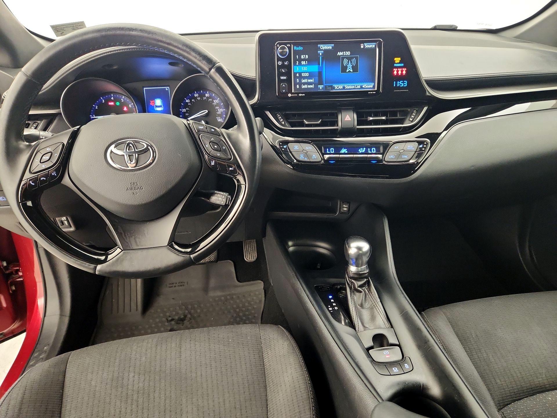 Thumbnail: 2018 Toyota C-HR - 9