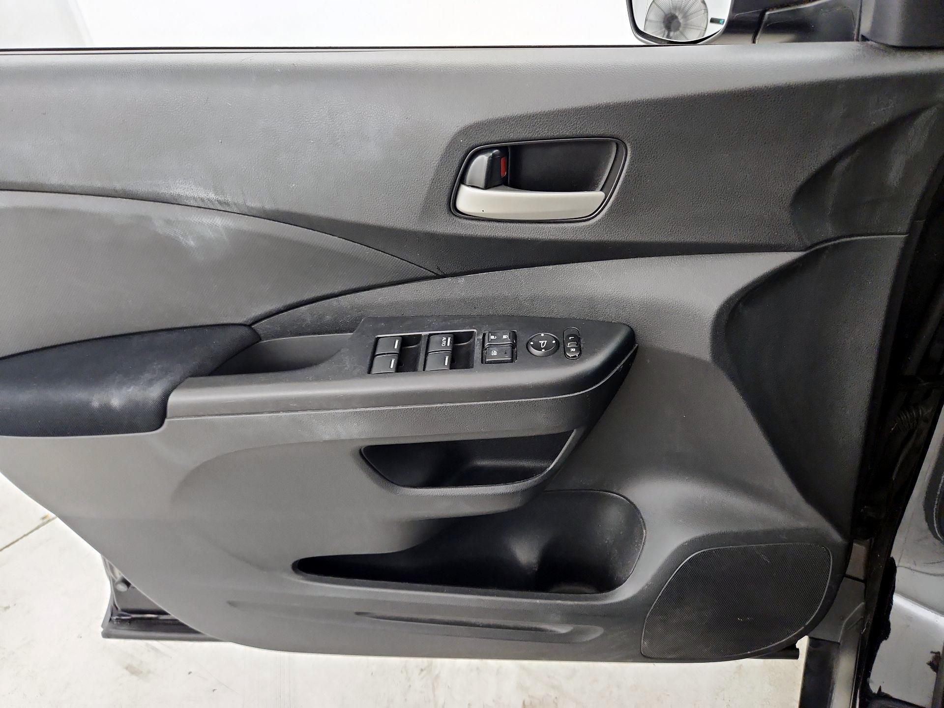 Thumbnail: 2016 Honda CR-V - 12