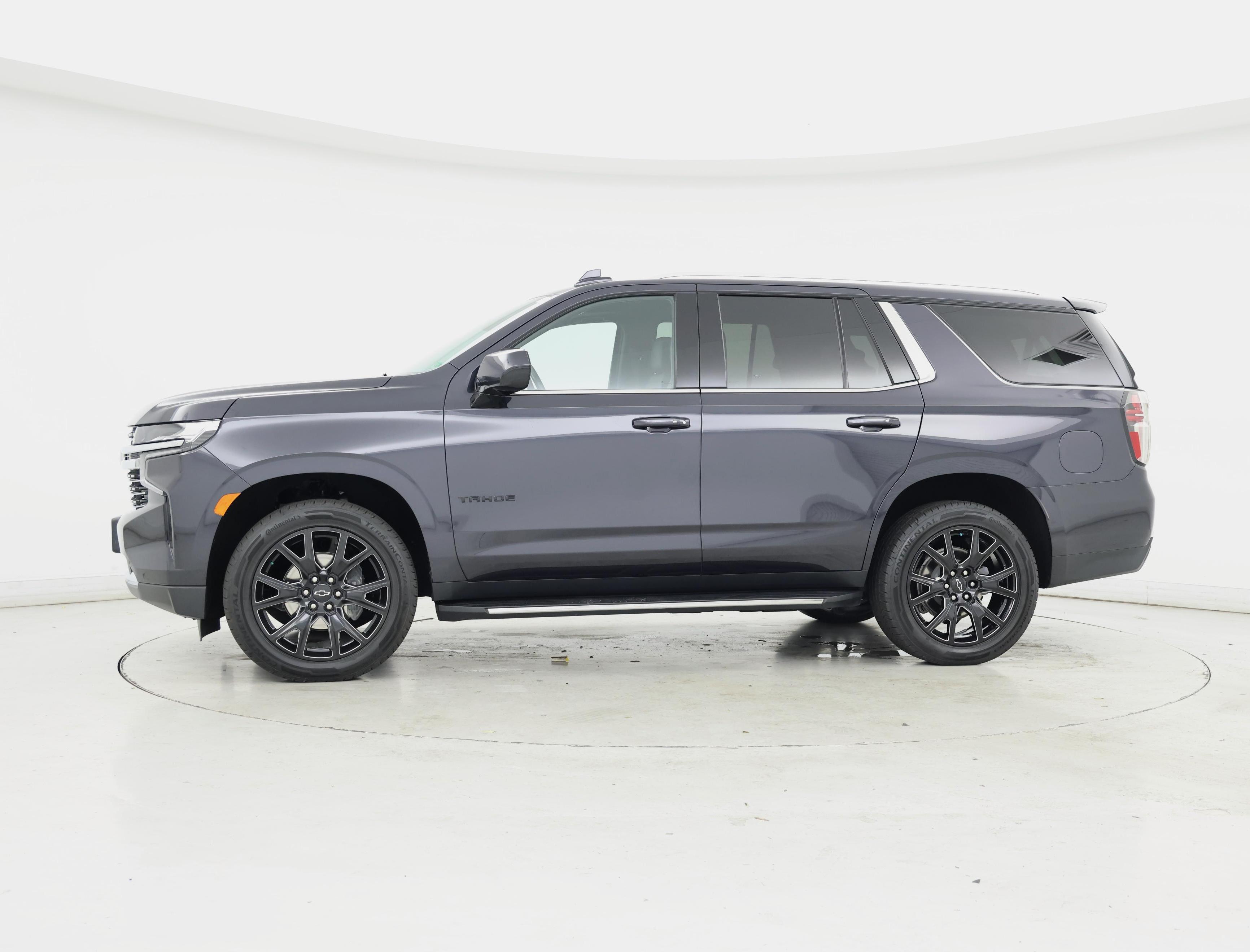 Thumbnail: 2023 Chevrolet Tahoe - 3