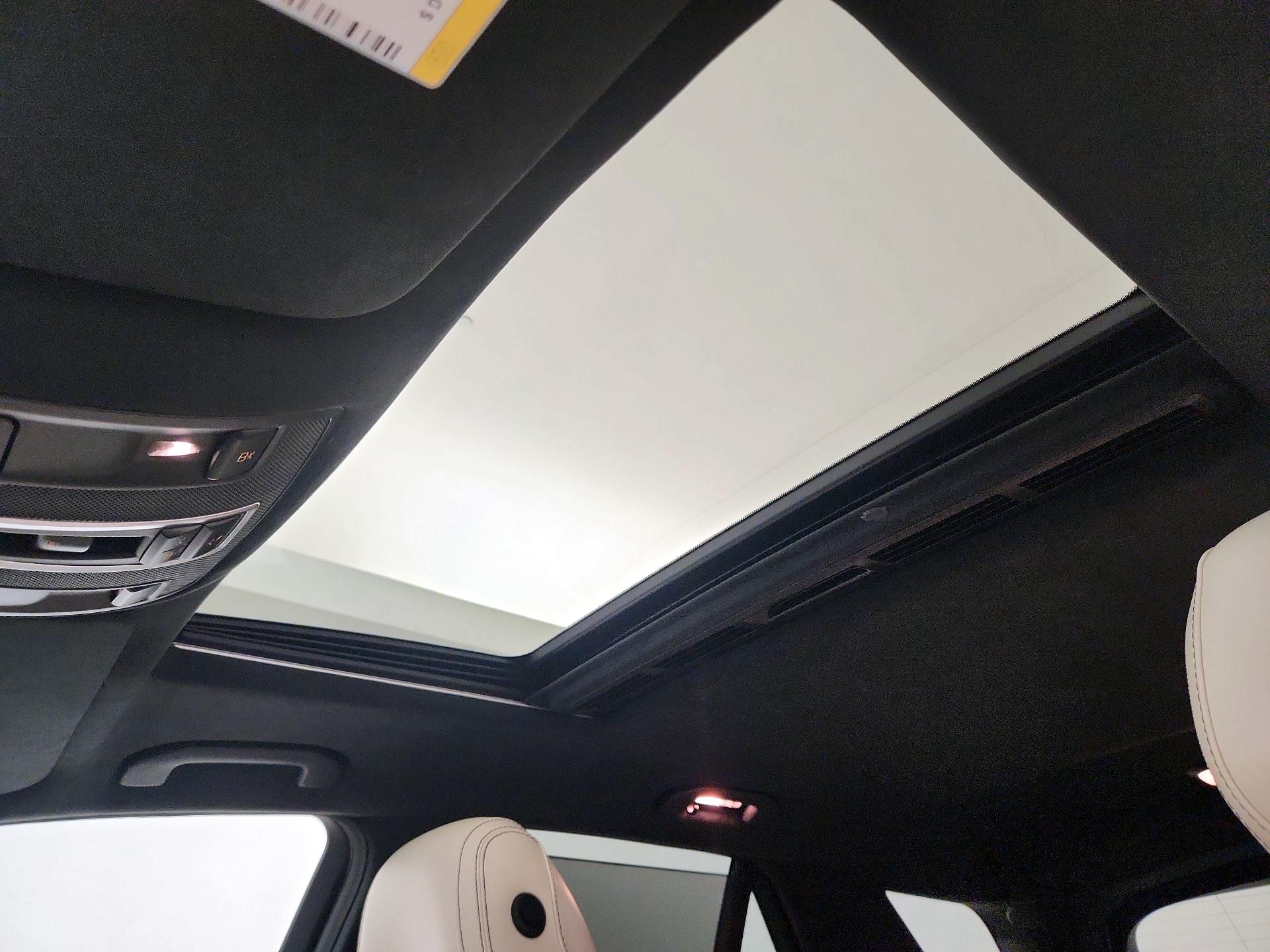 Thumbnail: 2018 Mercedes-Benz GLE - 20