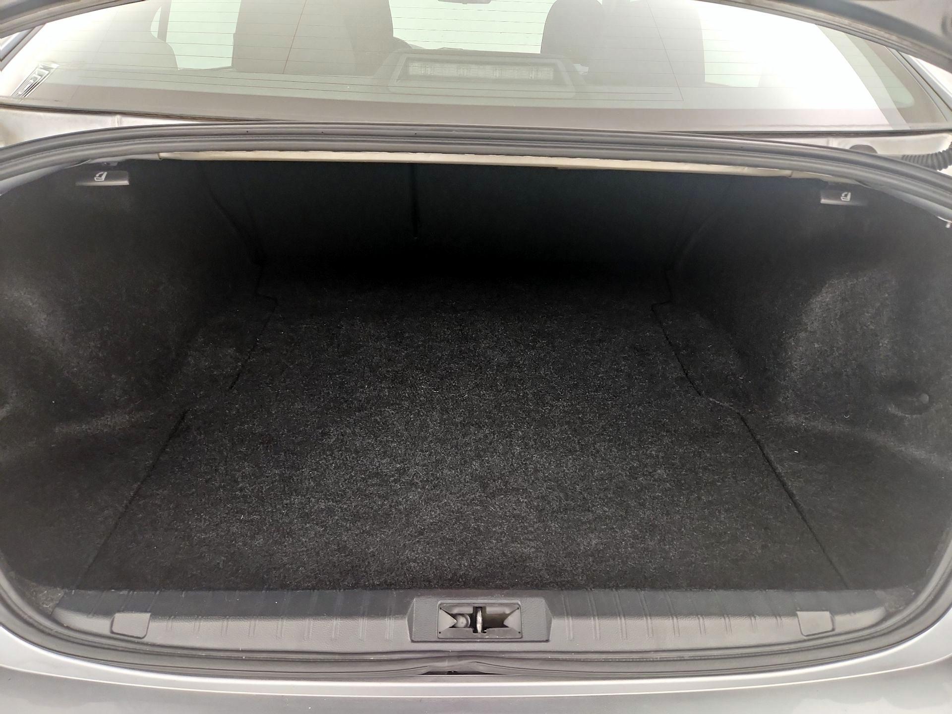 Thumbnail: 2016 Subaru Legacy - 20