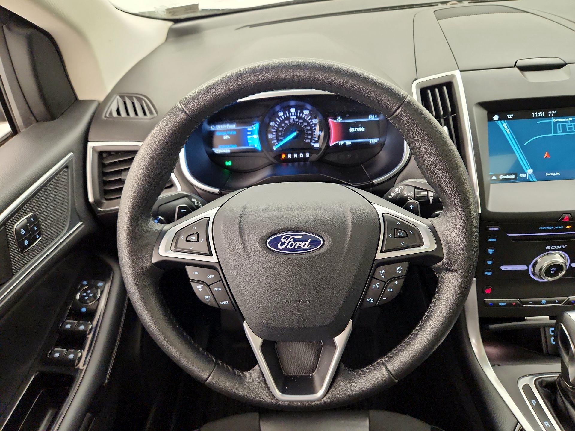 Thumbnail: 2018 Ford Edge - 10