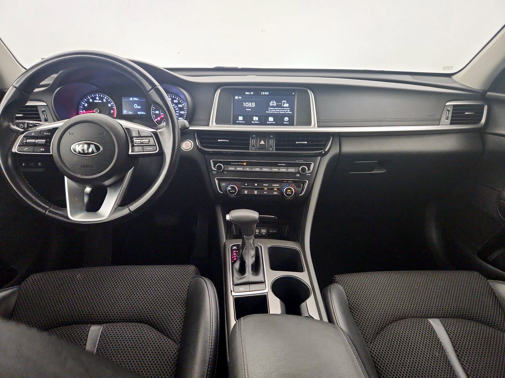 Thumbnail: 2019 Kia Optima - 9