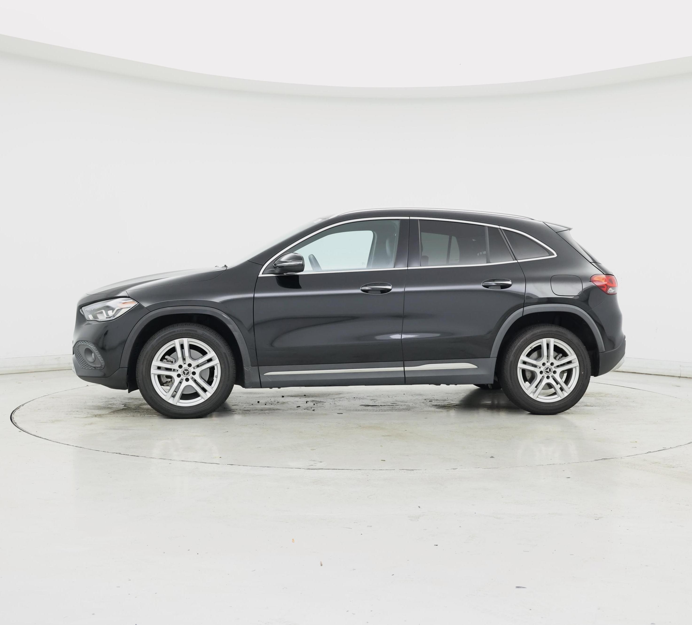 Thumbnail: 2021 Mercedes-Benz GLA - 3