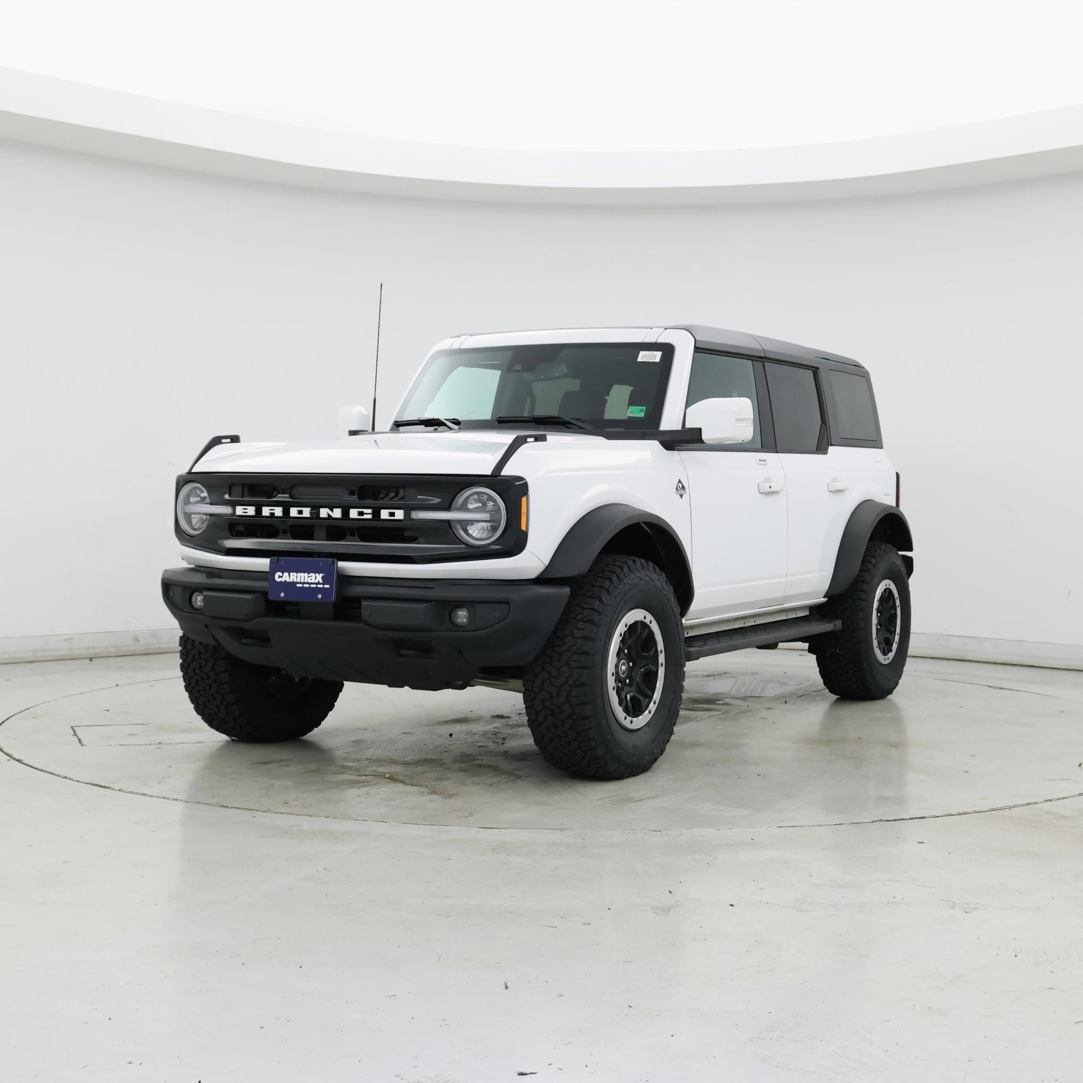 Thumbnail: 2023 Ford Bronco - 4