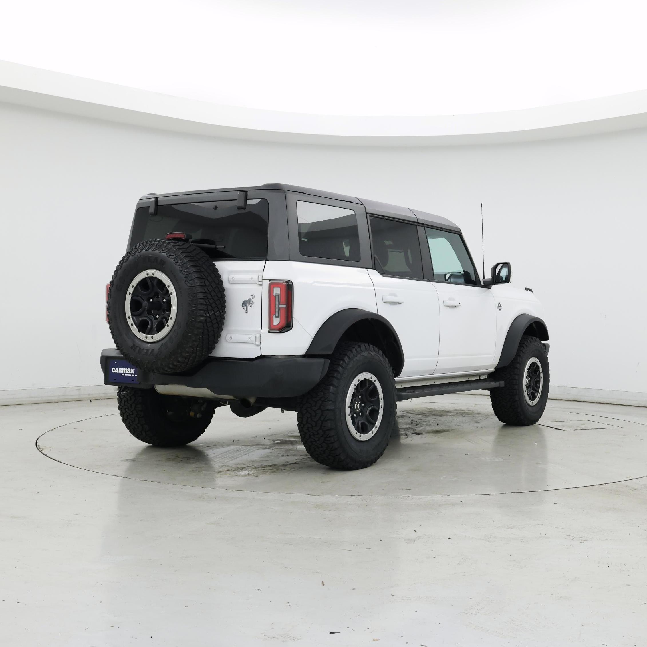 Thumbnail: 2023 Ford Bronco - 8