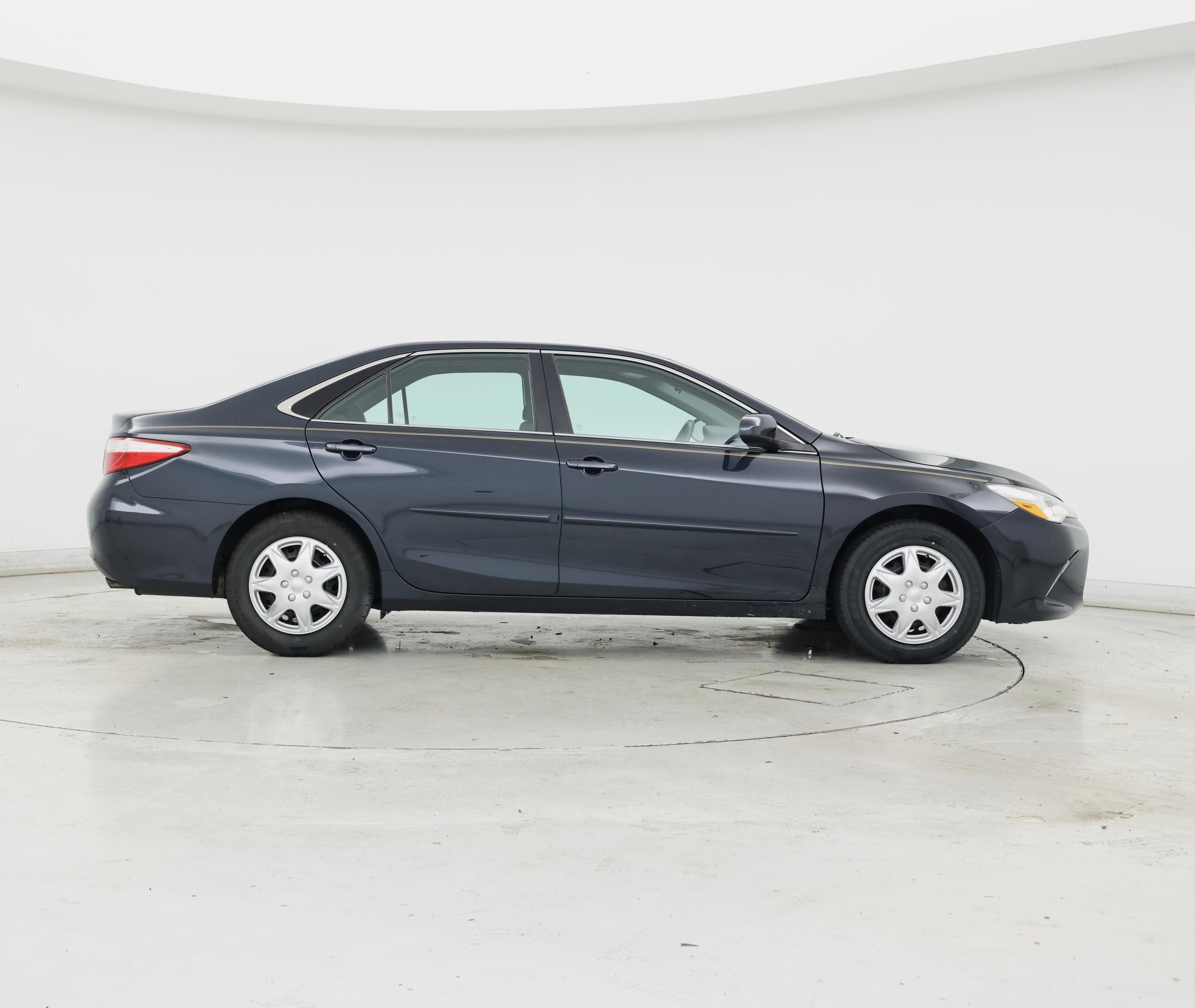 Thumbnail: 2016 Toyota Camry - 7