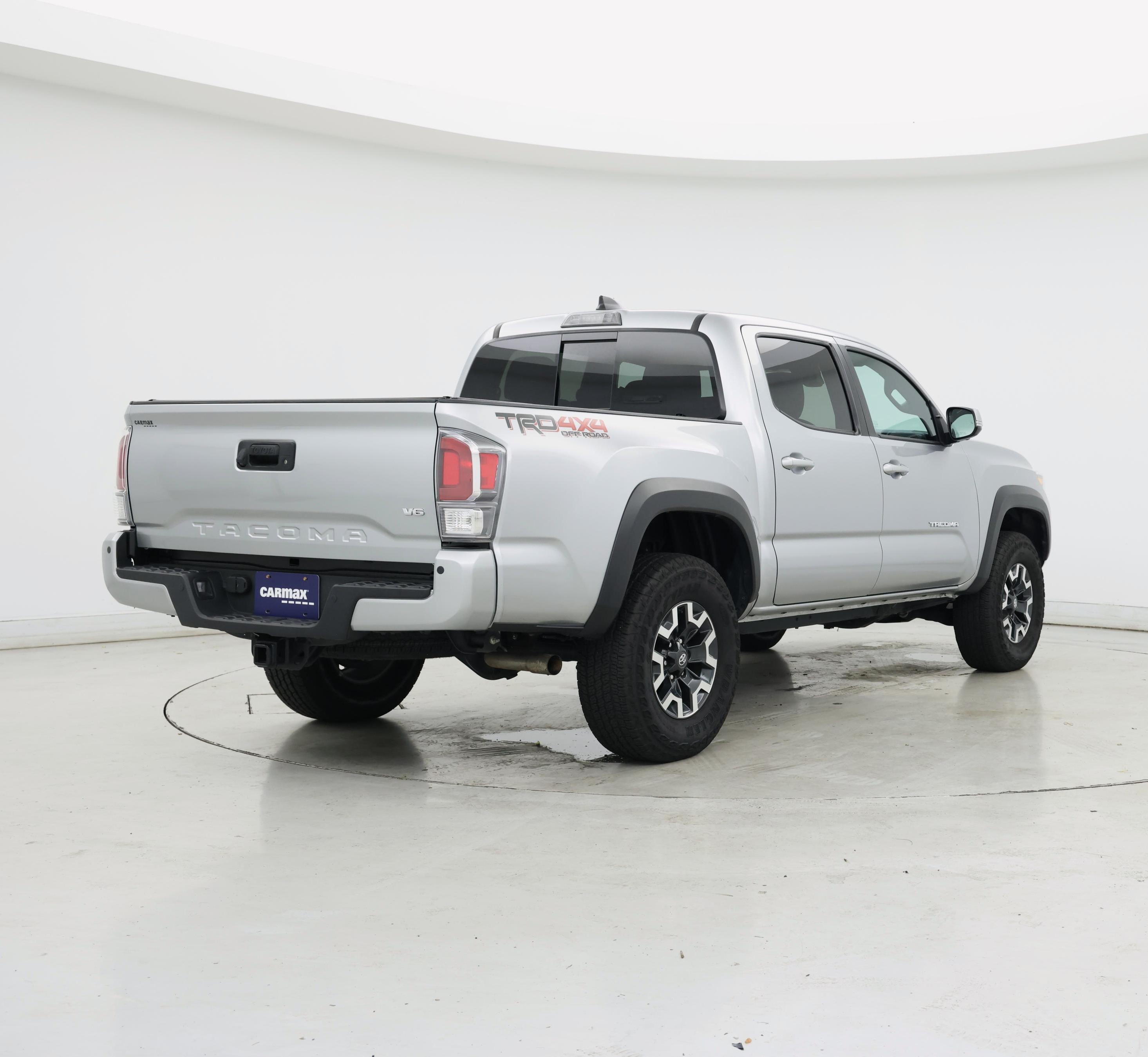 Thumbnail: 2023 Toyota Tacoma - 8