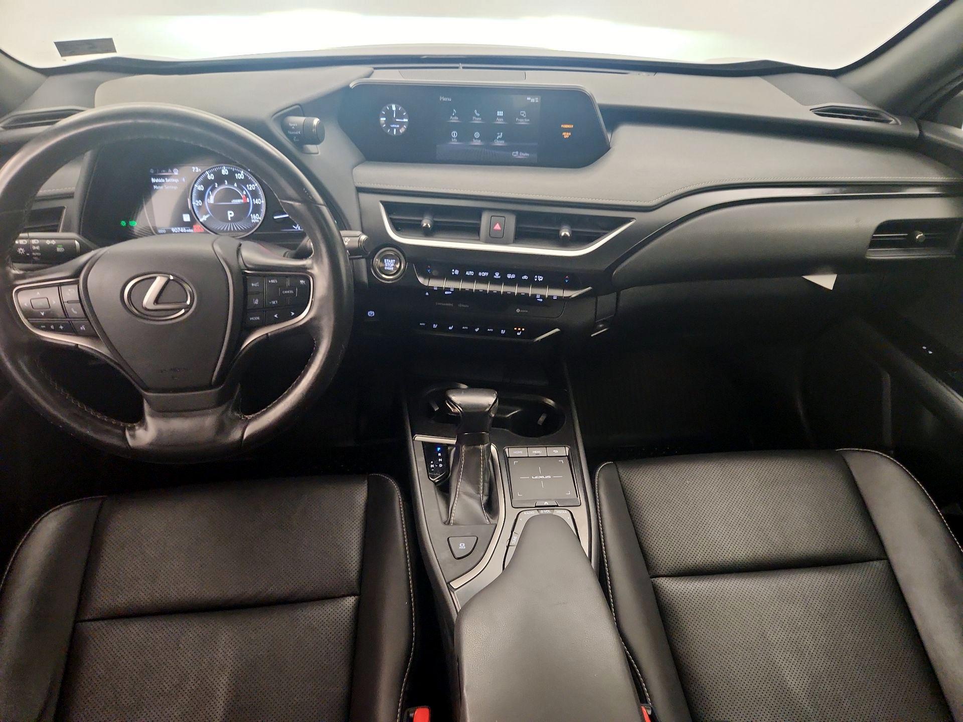 Thumbnail: 2019 Lexus UX - 9