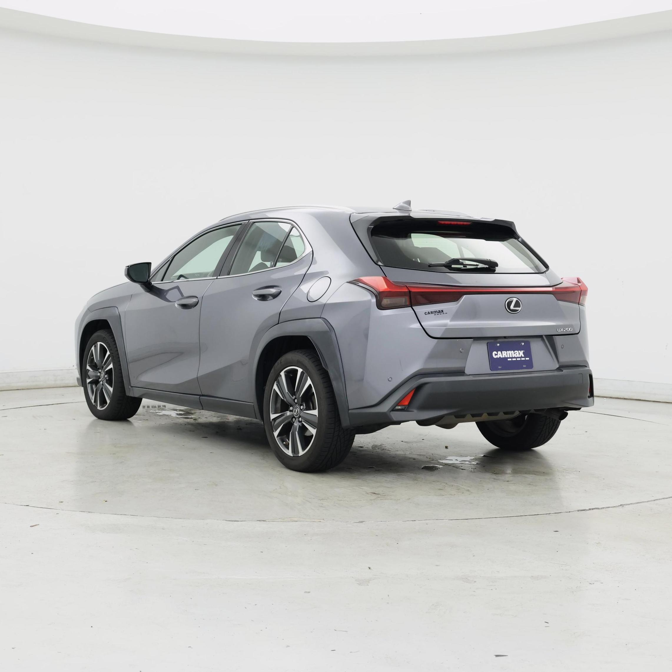 Thumbnail: 2019 Lexus UX - 2
