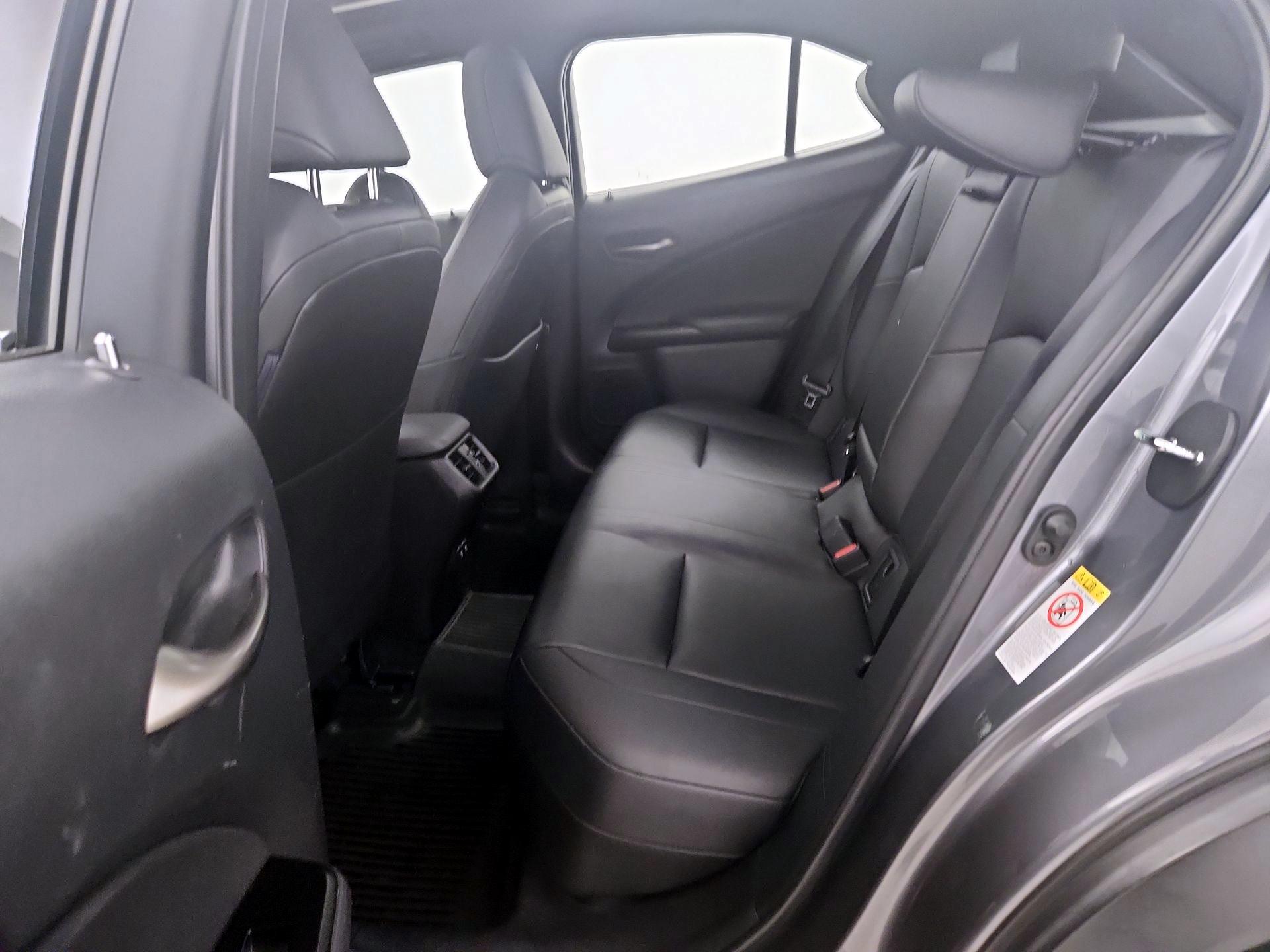 Thumbnail: 2019 Lexus UX - 20
