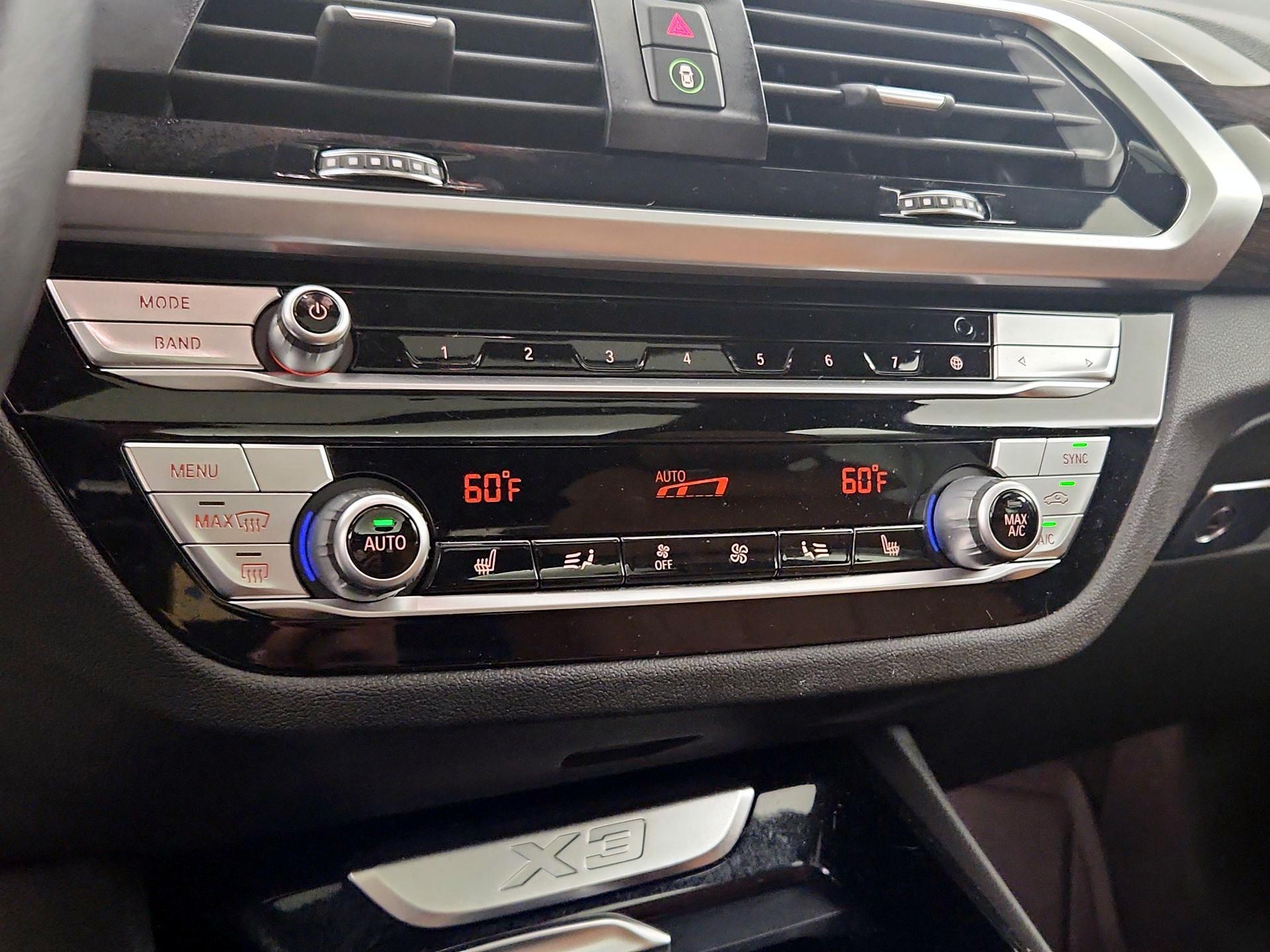 Thumbnail: 2021 BMW X3 - 17
