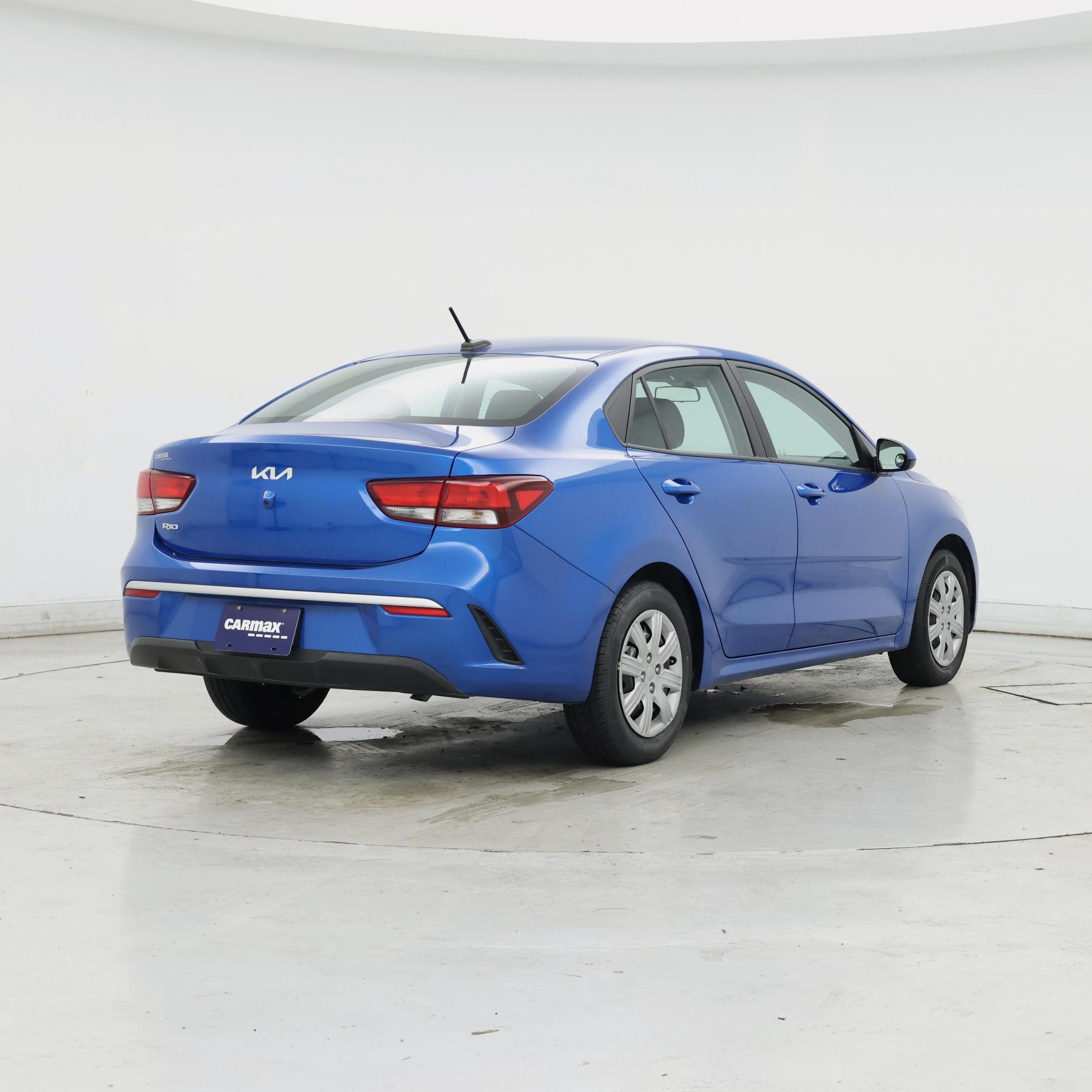 Thumbnail: 2023 Kia Rio - 8