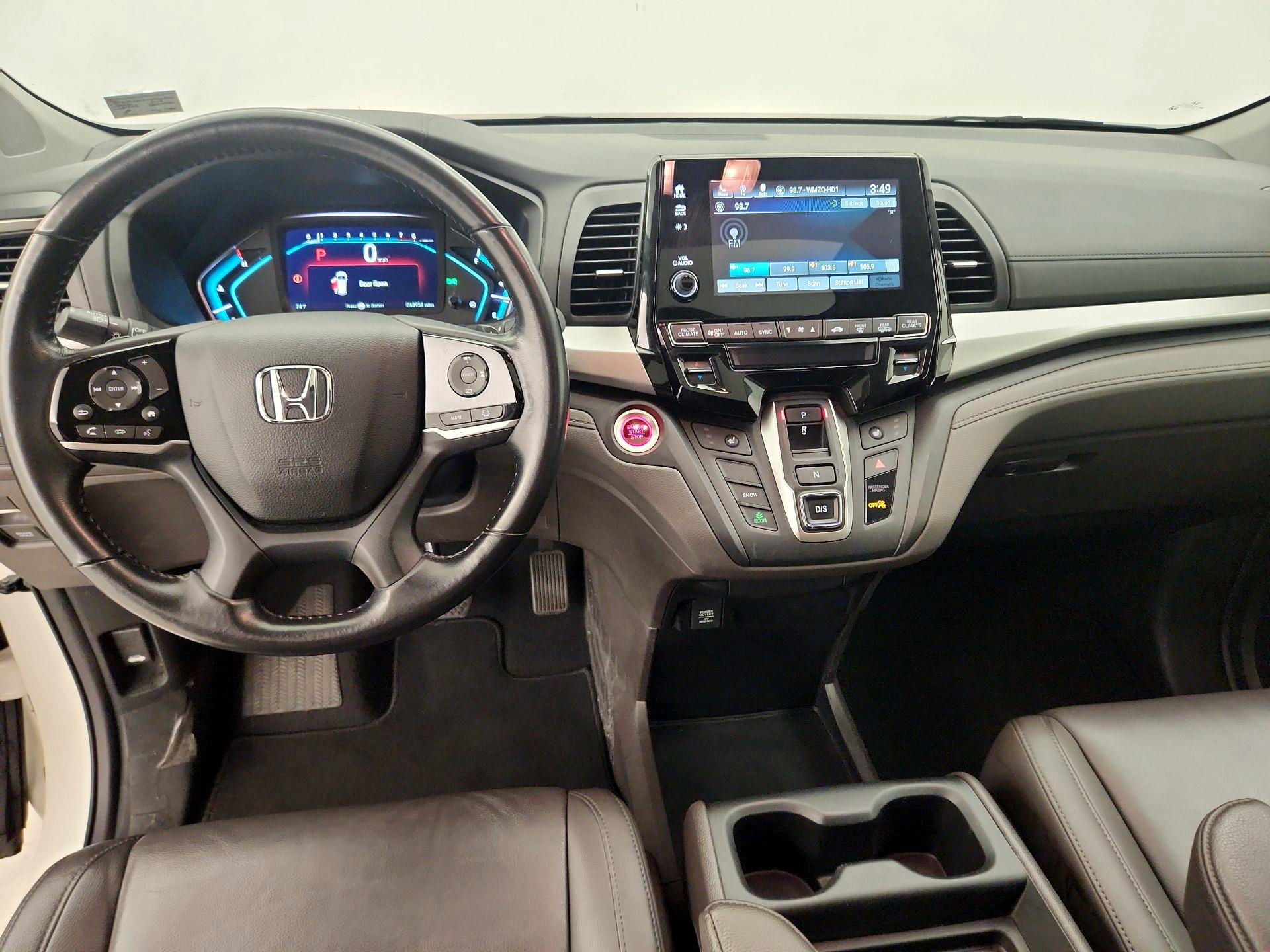 Thumbnail: 2018 Honda Odyssey - 9