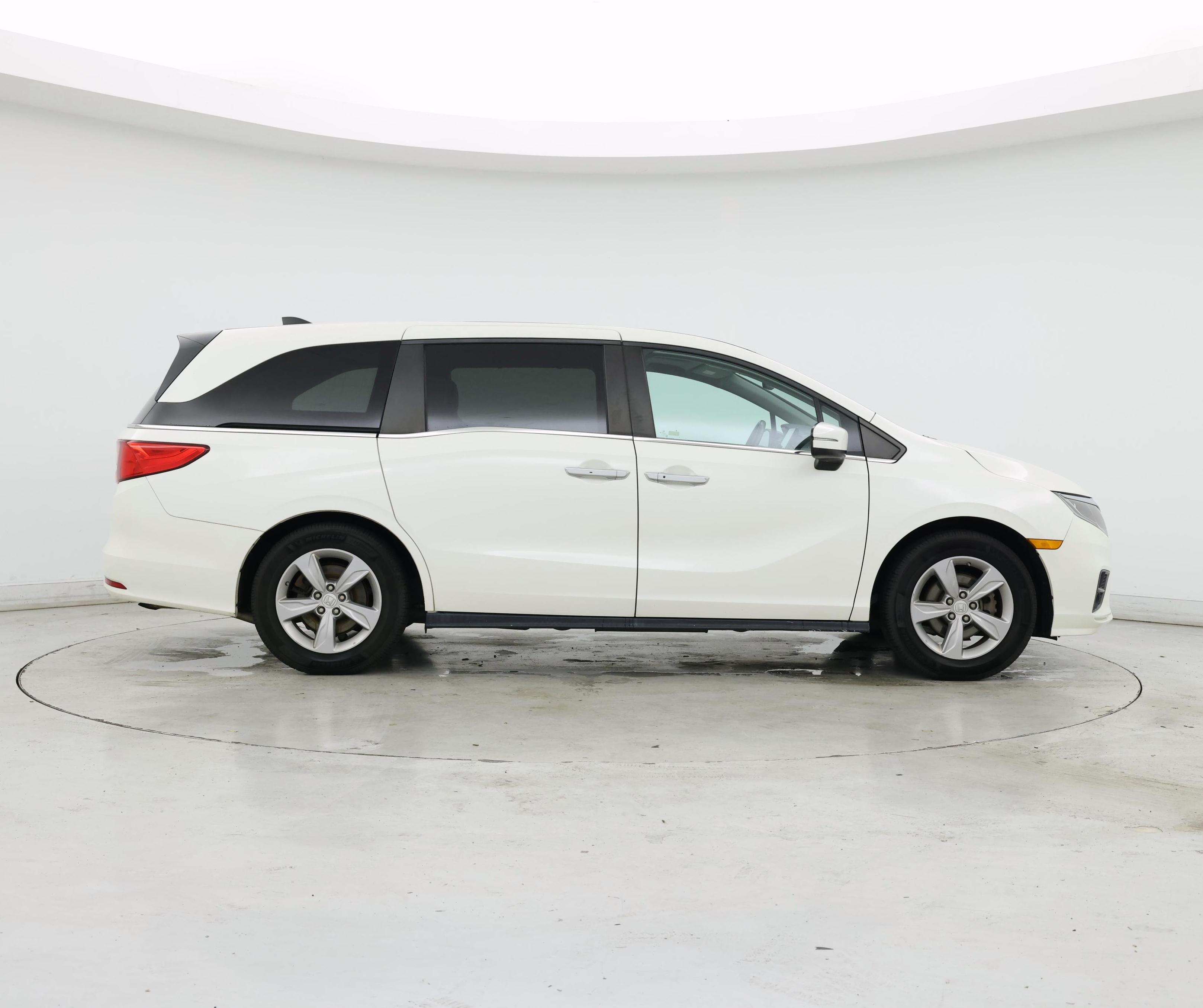 Thumbnail: 2018 Honda Odyssey - 7