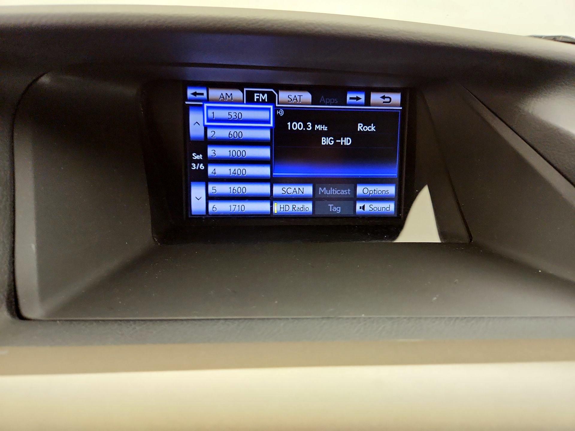 Thumbnail: 2015 Lexus RX - 16