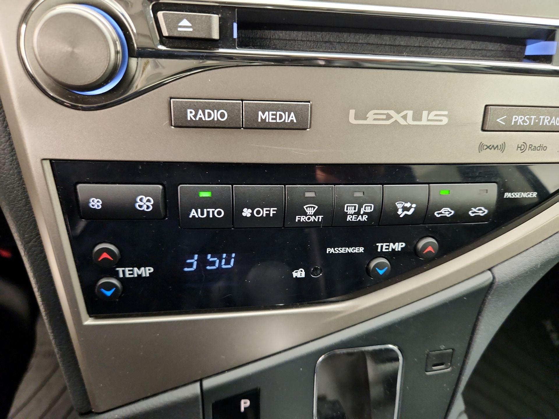 Thumbnail: 2015 Lexus RX - 17