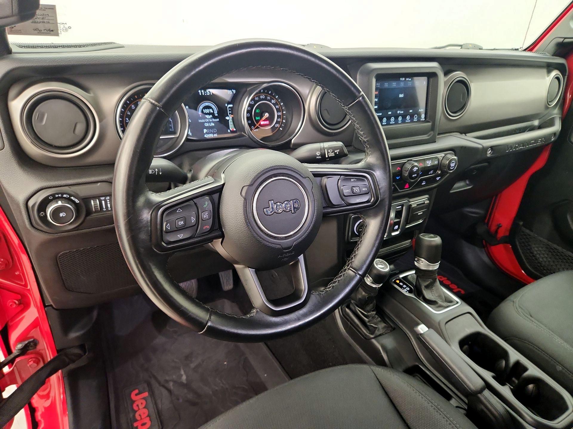 Thumbnail: 2021 Jeep Wrangler - 9